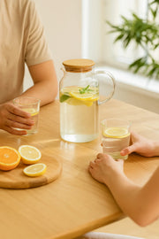 Glass Water Pitcher with Bamboo Lid Ð 1.3 Liter Heat-Resistant Carafe