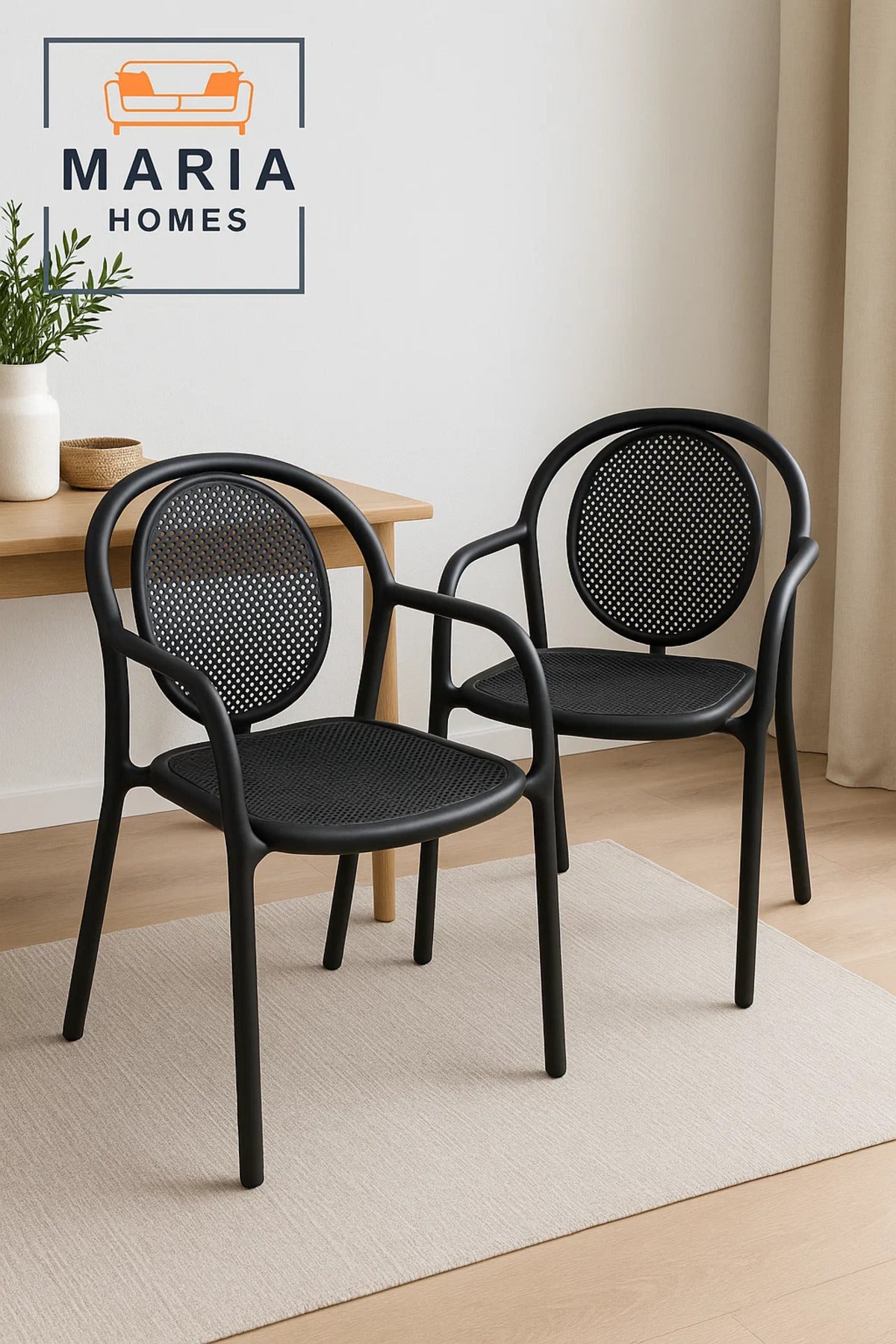 Sleek Black Metal Mesh Armchair Ð Modern Indoor Outdoor Chair for Home, CafŽ, or Patio Use