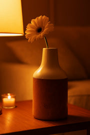 White and Cork Finish Ceramic Vase Ð Glossy Modern Decorative Flower Pot for Home and Office