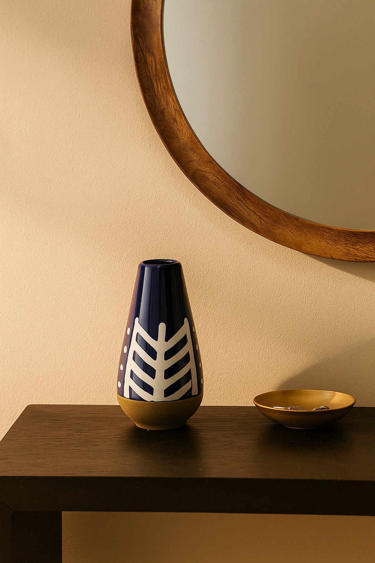 Dark Blue and White Ceramic Vase Ð Tall Tapered Geometric Decorative Vase