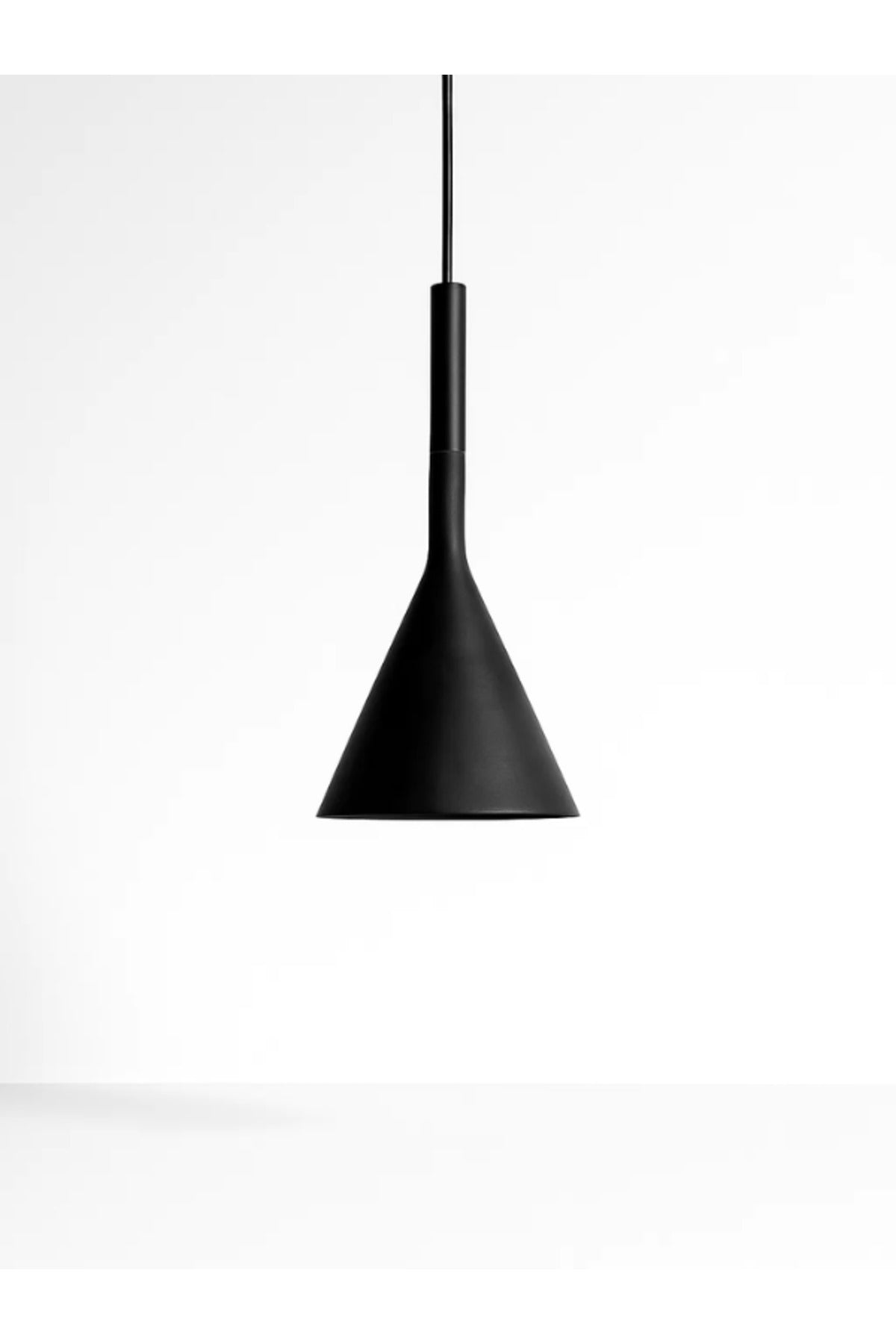 Modern Black Pendant Light Ð Minimalist Hanging Lamp for Dining & Living Room