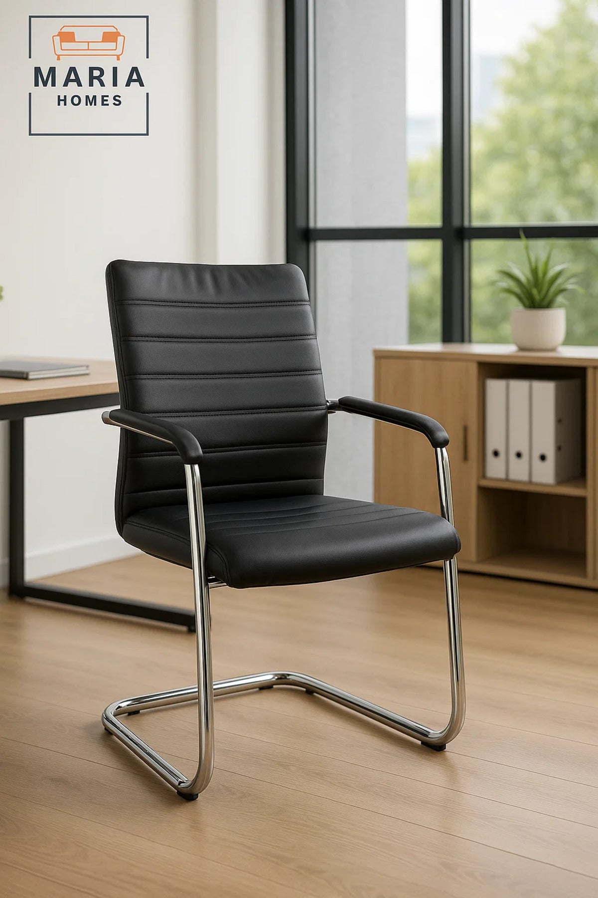 Black Leather Visitor Chair with Chrome Base Ð Comfortable Office Guest Seating