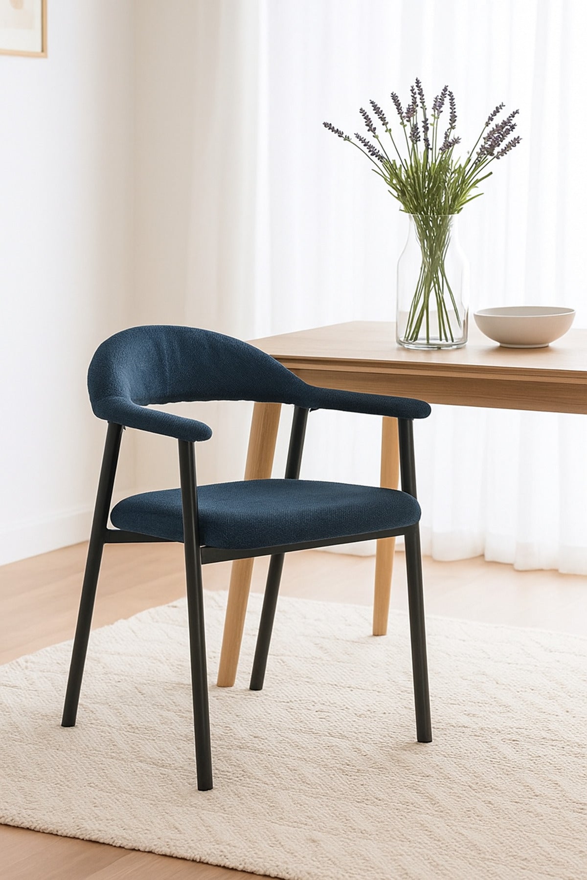 Blue Fabric Dining Chair Ð Modern Minimalist Armchair with Black Metal Legs for Dining Room & Office