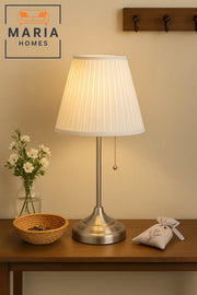 Classic Metal Table Lamp with Pleated Shade Ð Ideal for Bedroom or Hallway
