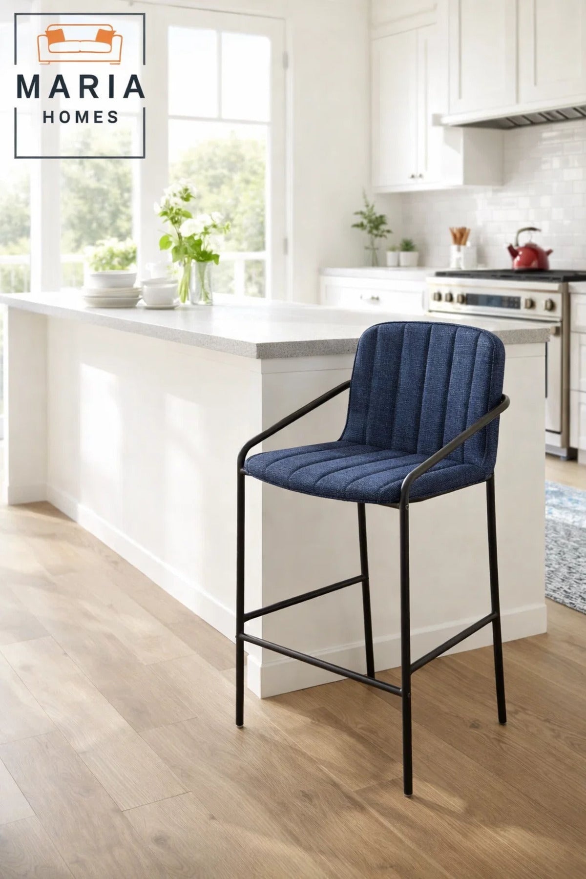 Deep Blue Upholstered Bar Stool with Black Metal Frame Ð Modern Counter Chair with Armrests