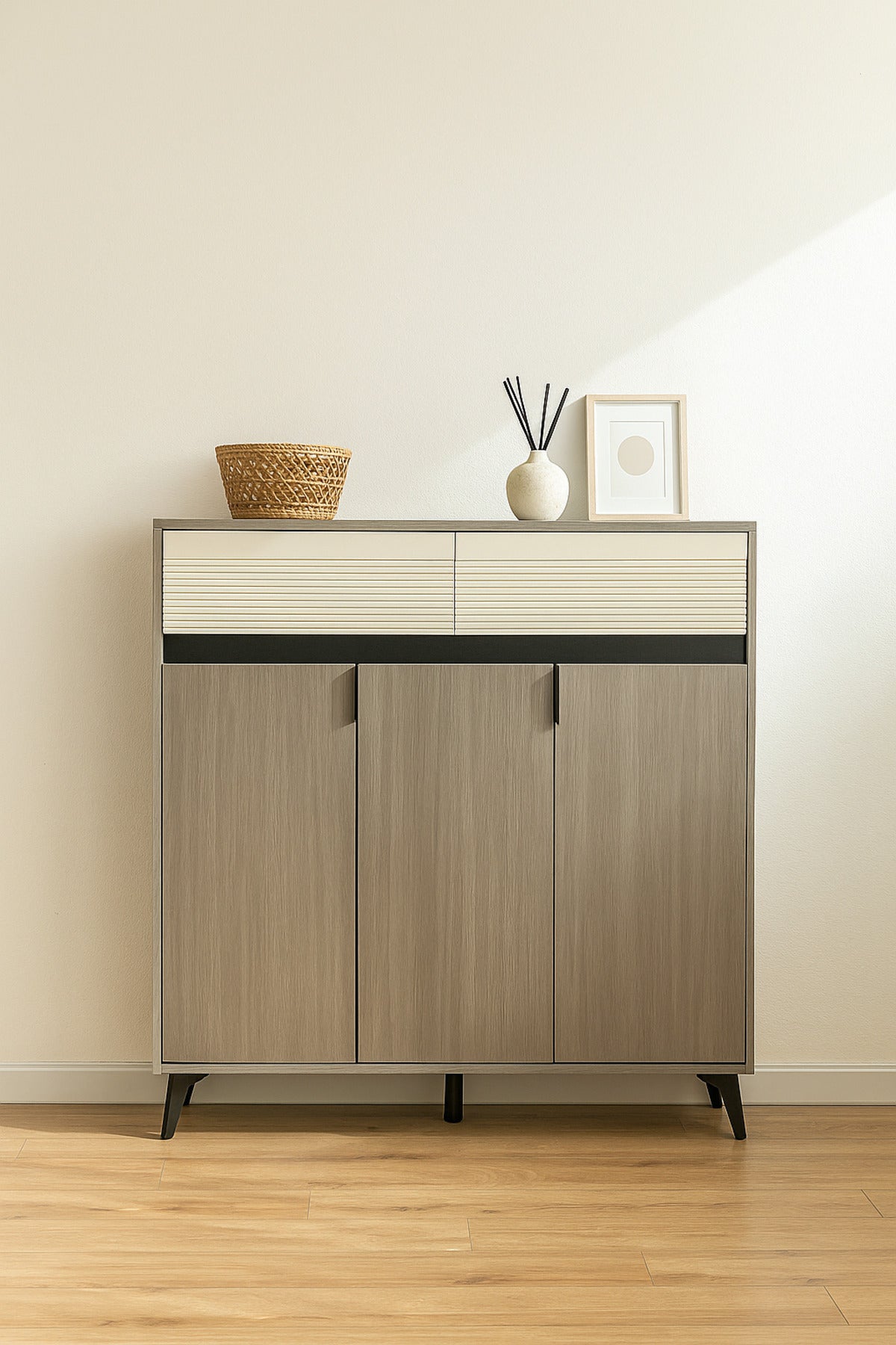 Large Modern Grey & Cream Storage Cabinet Ð 3-Door Sideboard with Drawers 120_33_99 cm