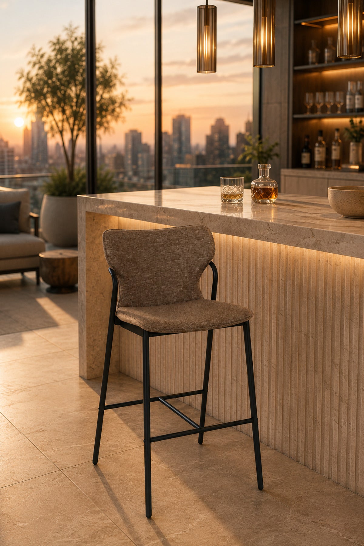Modern Upholstered Bar Stool with Curved Backrest & Metal Frame - Counter Height Chair for Kitchen &