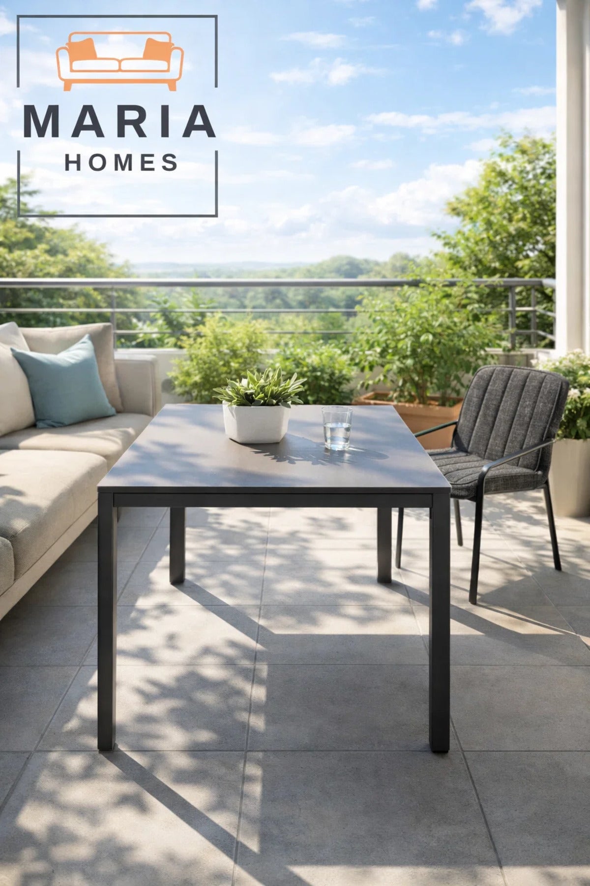 Deep Grey Upholstered Dining Chair with Black Metal Legs Ð Modern Accent Chair
