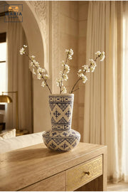 Blue and White Patterned Decorative Vase, Modern Ceramic Flower Holder with Rounded Base for Living Room, Bedroom, Office, Shelf and Table Décor