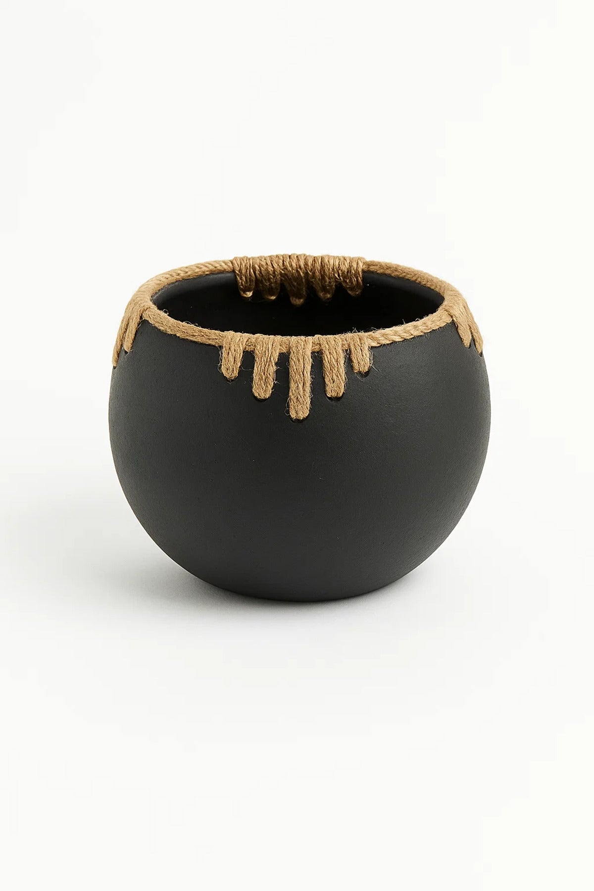 Black Ceramic Bowl Planter – Modern Decorative Pot with Twine Rope Accent for Home and Office Décor
