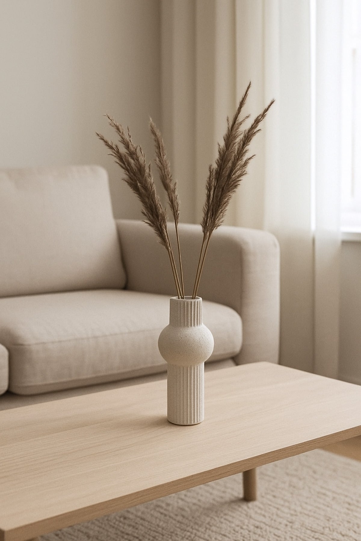 White Ceramic Vase Ð Tall Ribbed Modern Decorative Vase