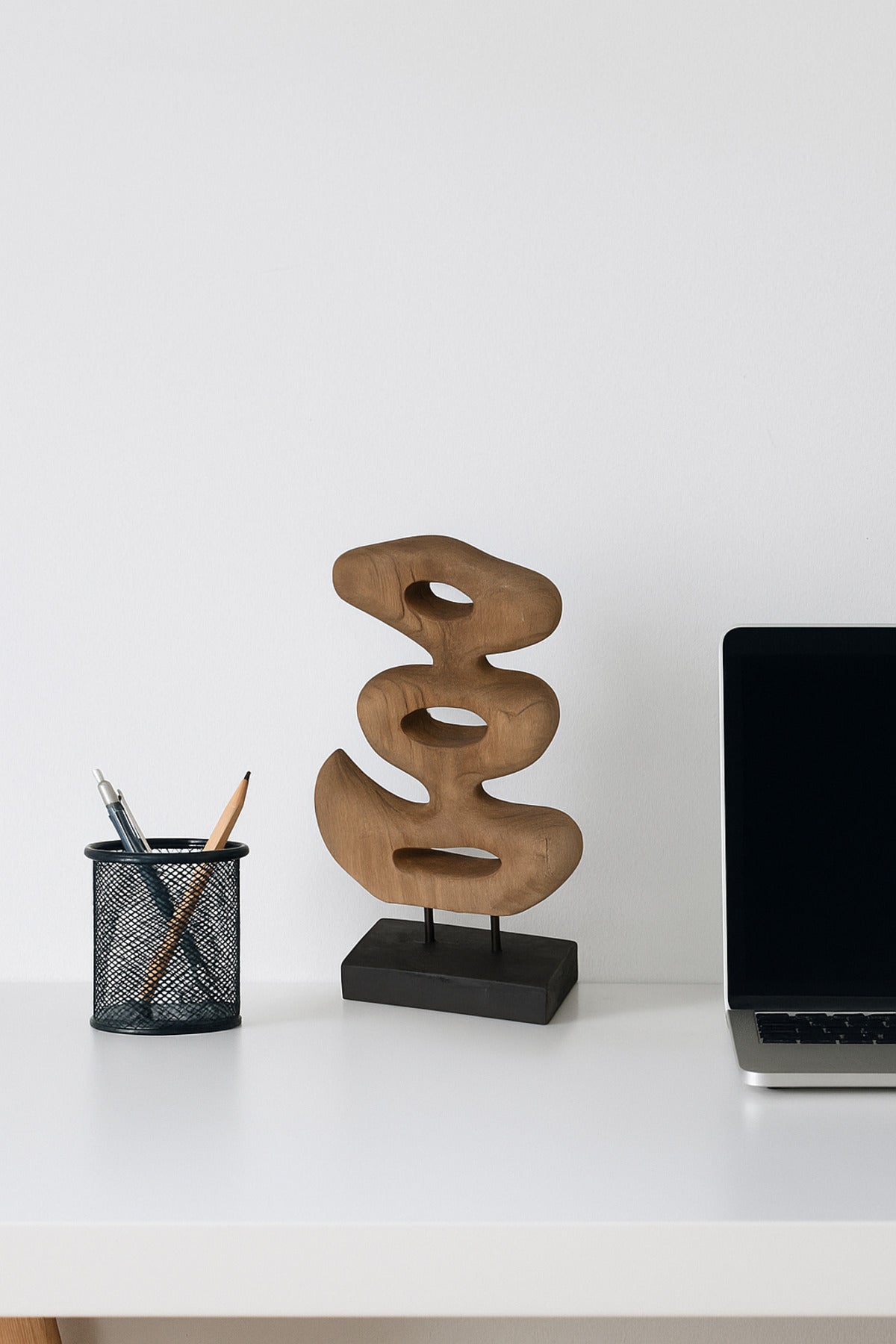 Walnut and Black Wooden Abstract Decorative Sculpture on Stand √ê Modern Art Accent