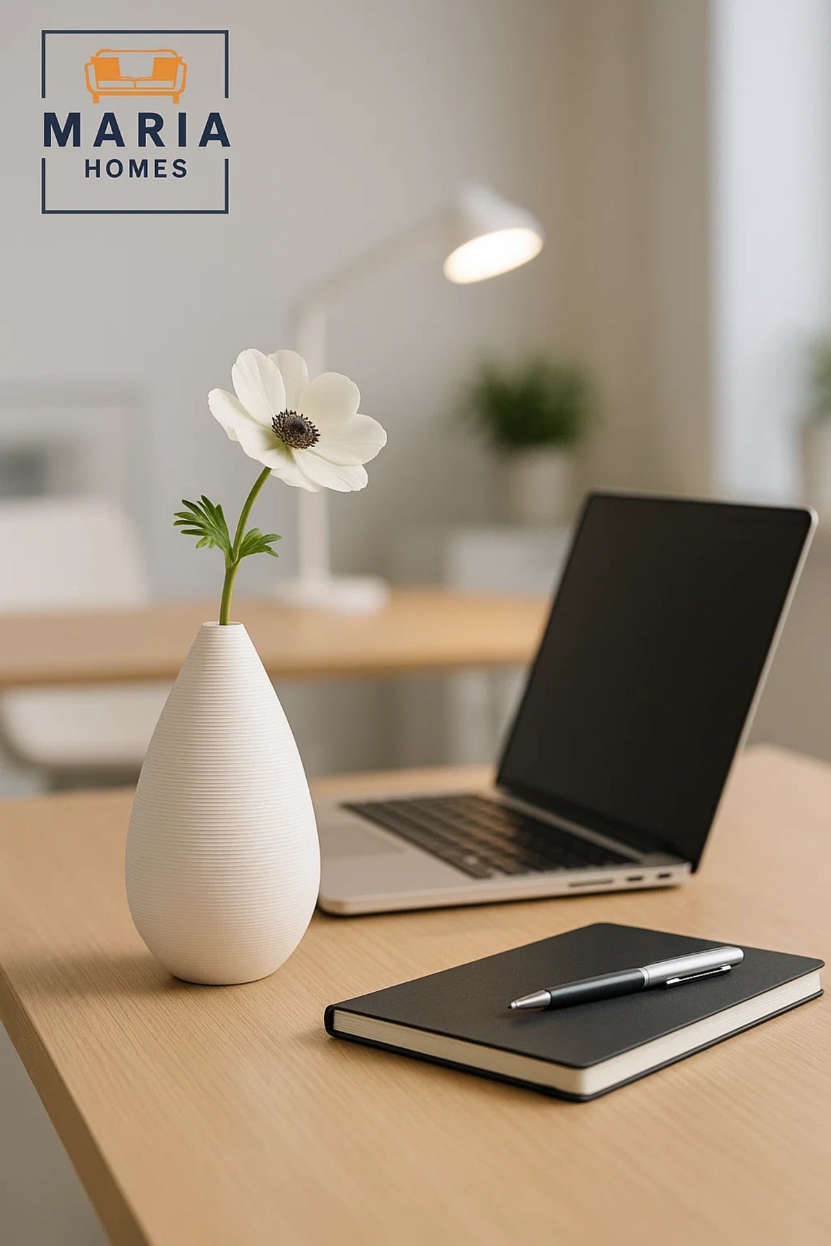 Modern White Decorative Vase Ð Teardrop Ceramic Table Vase for Home & Office Decor
