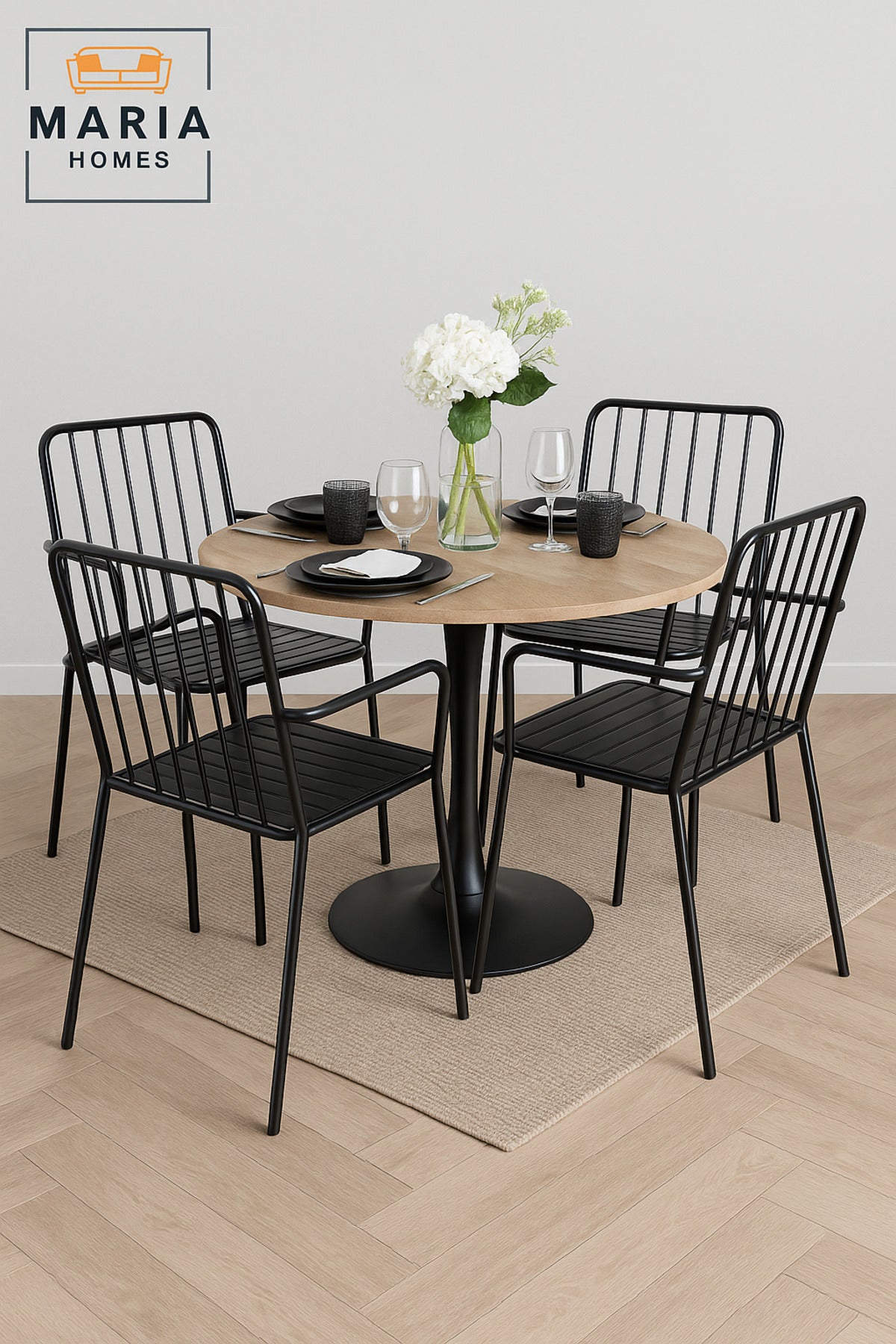 Black Metal Outdoor Dining Chair Ð Modern Slatted Seat & Back with Armrests