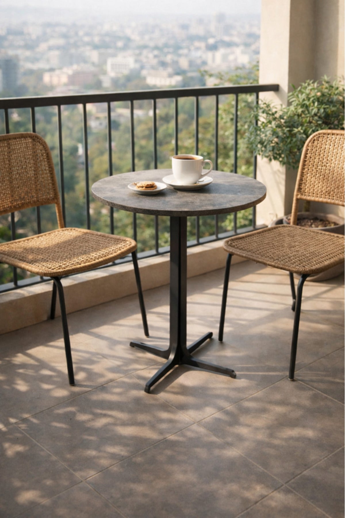 Modern Grey Round Coffee Table with Black Base, 70x70x75 CM modern grey round Dinner