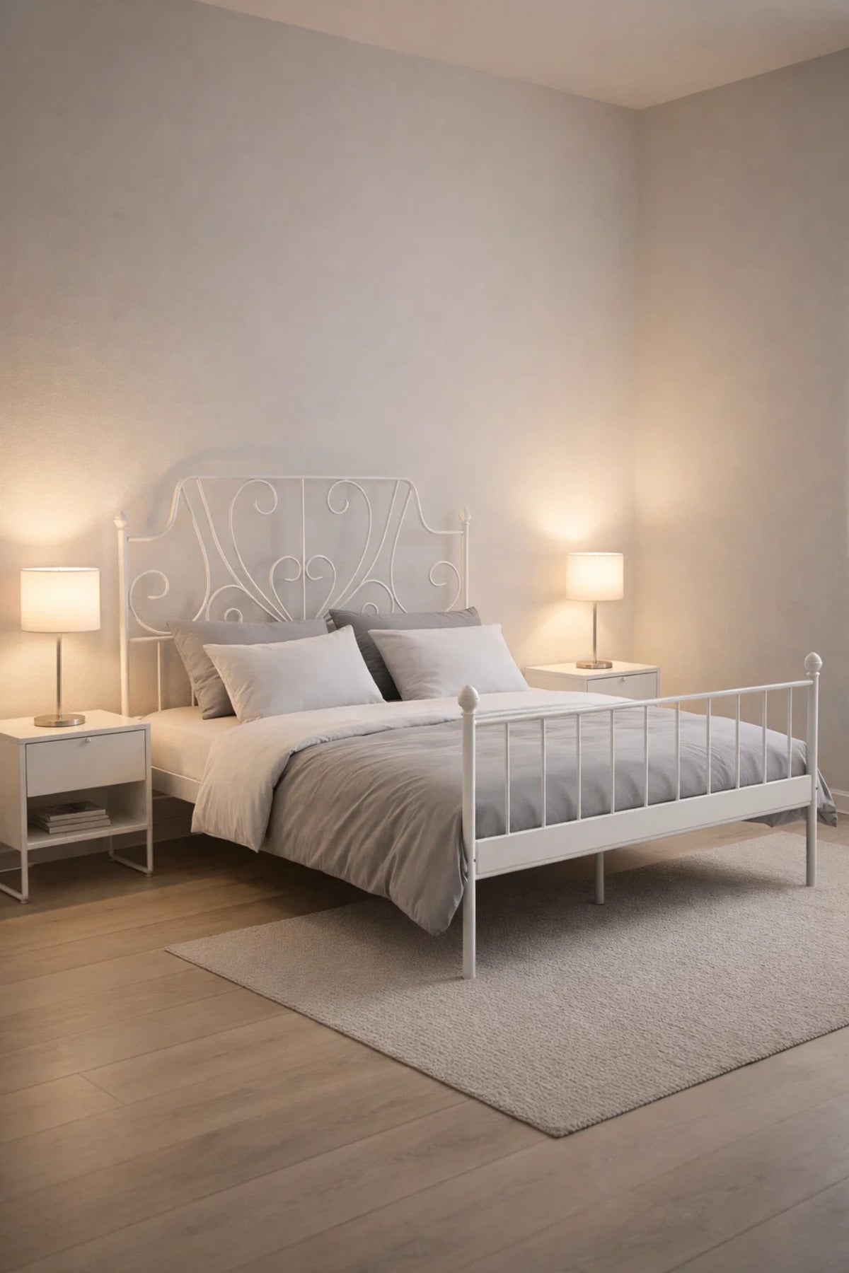 White Metal Bed Frame with Decorative Headboard WHITE (140*200 cm)