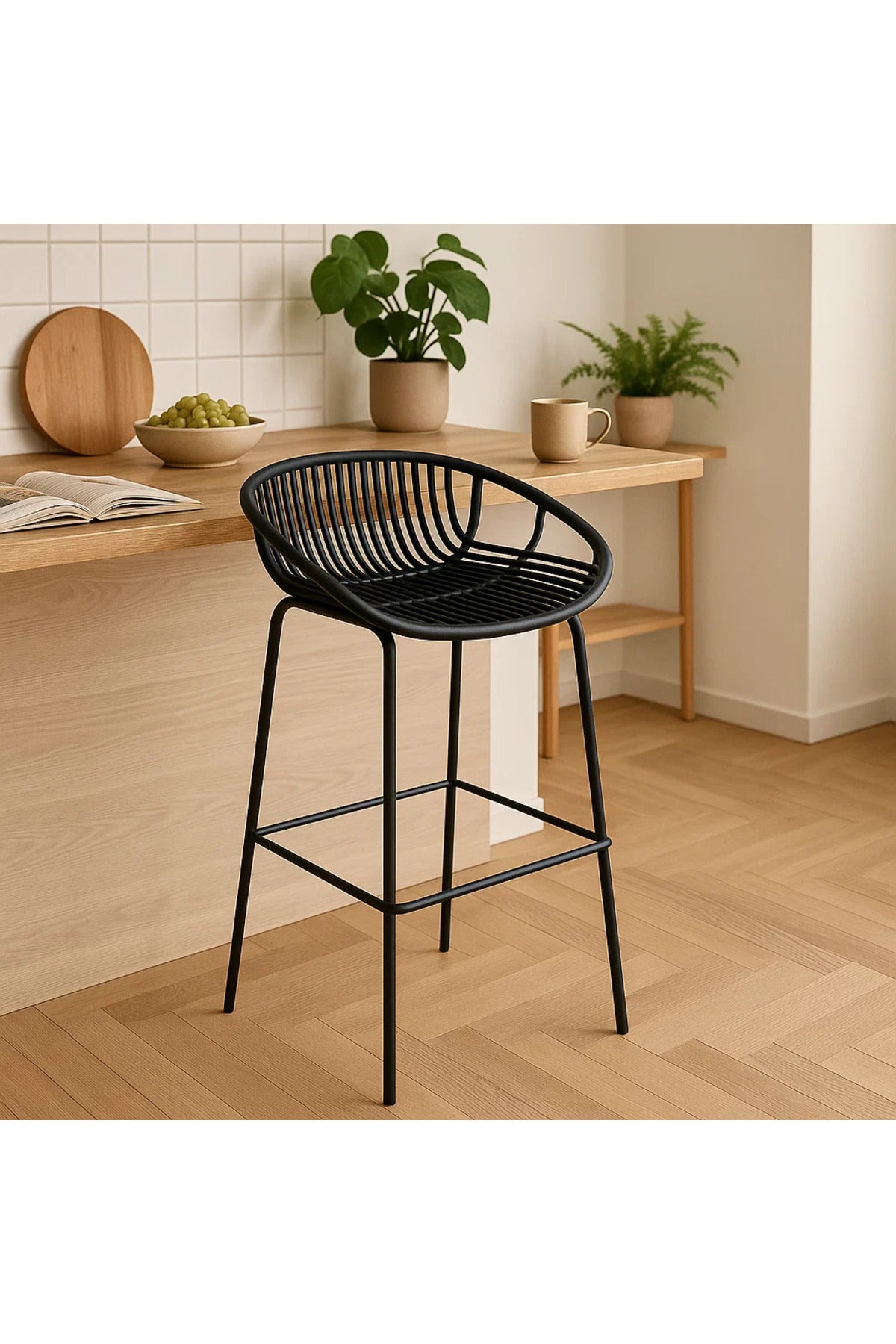 Black Rattan-Style Bar Stool with Metal Legs Ð Modern High Chair for Indoor or Outdoor Use