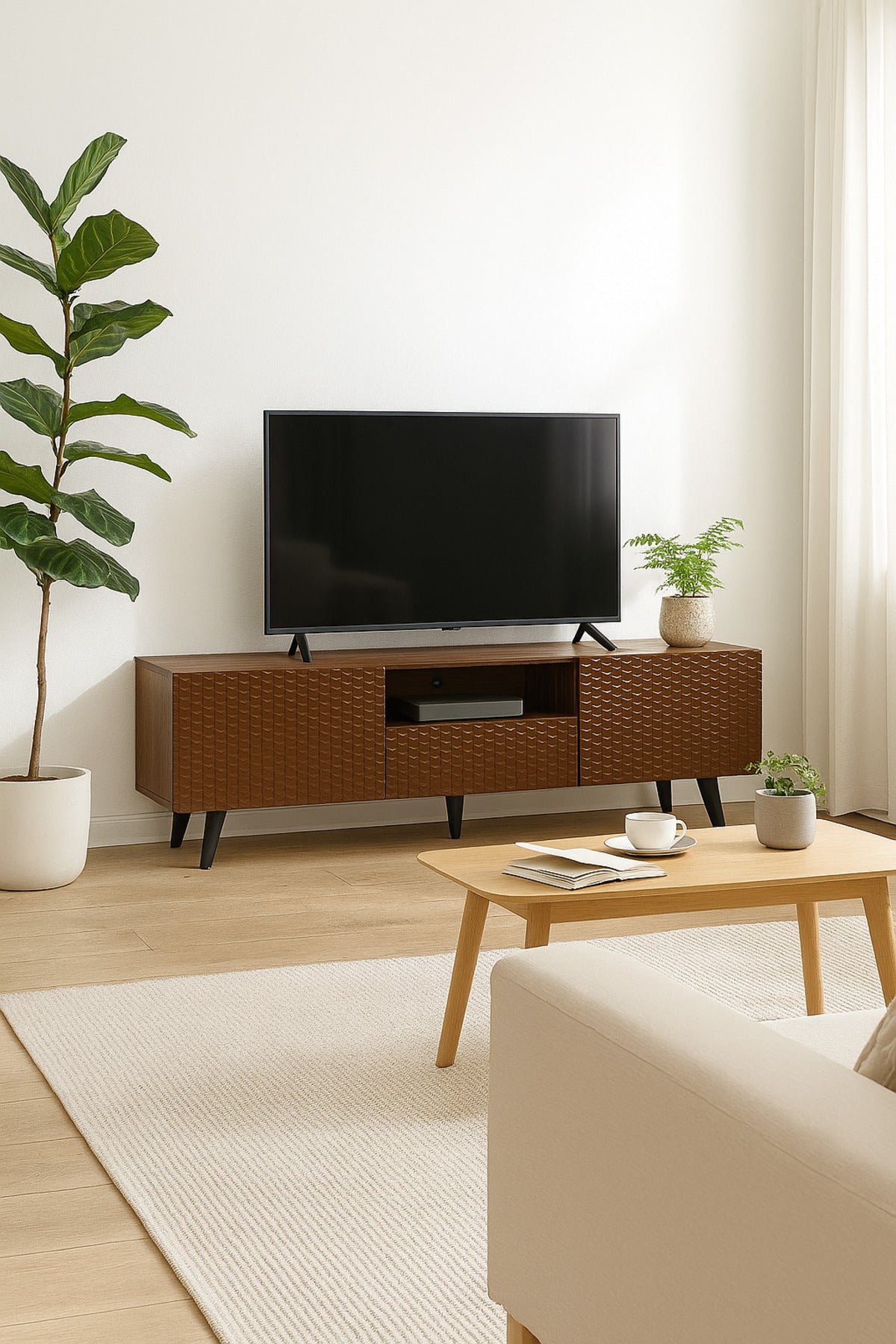 Brown Wooden TV Stand 160_40_61 cm Ð Modern Textured Design TV Unit with Storage Cabinets
