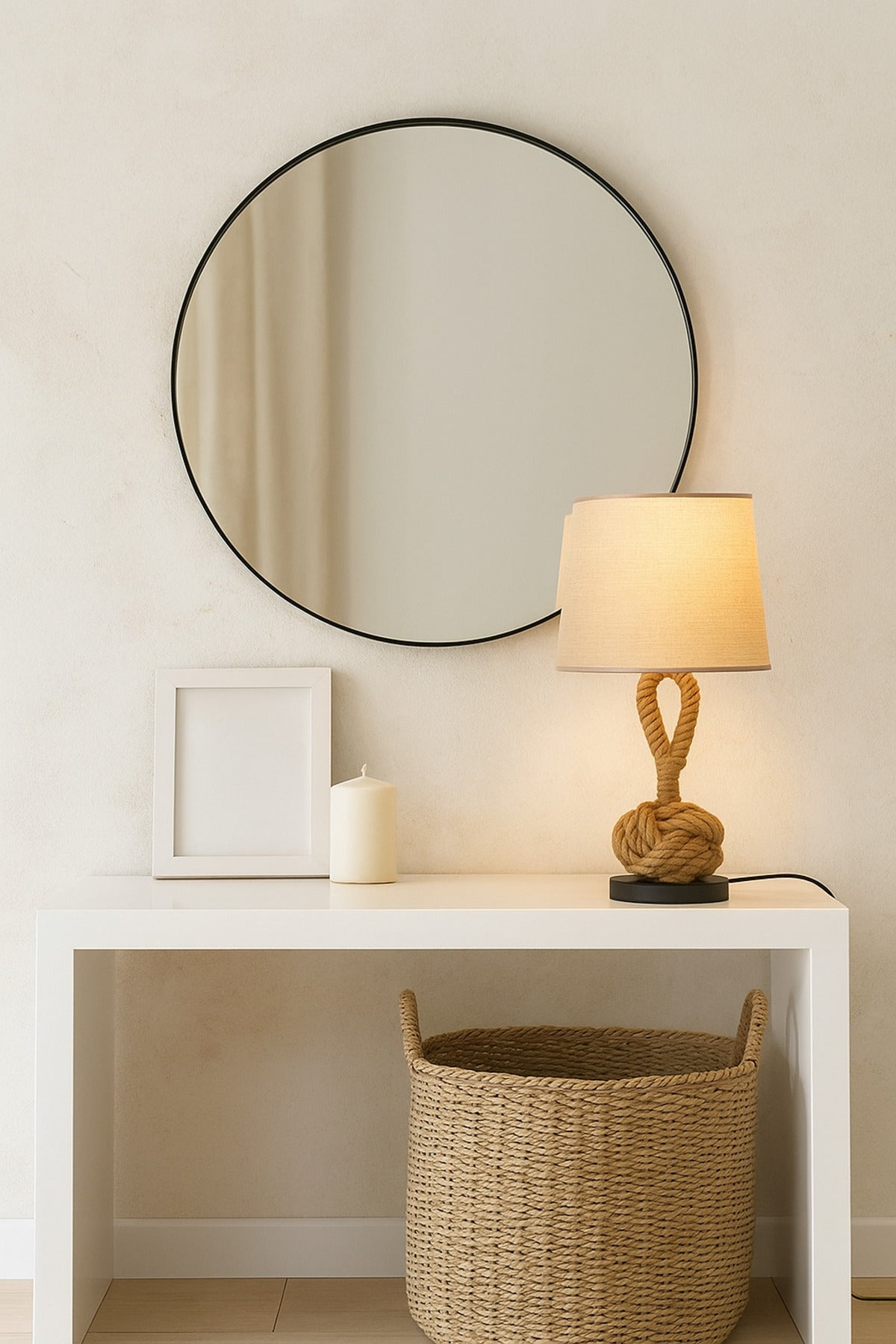 Rustic Rope Table Lamp Ð Beige Fabric Shade with Nautical Knot Design