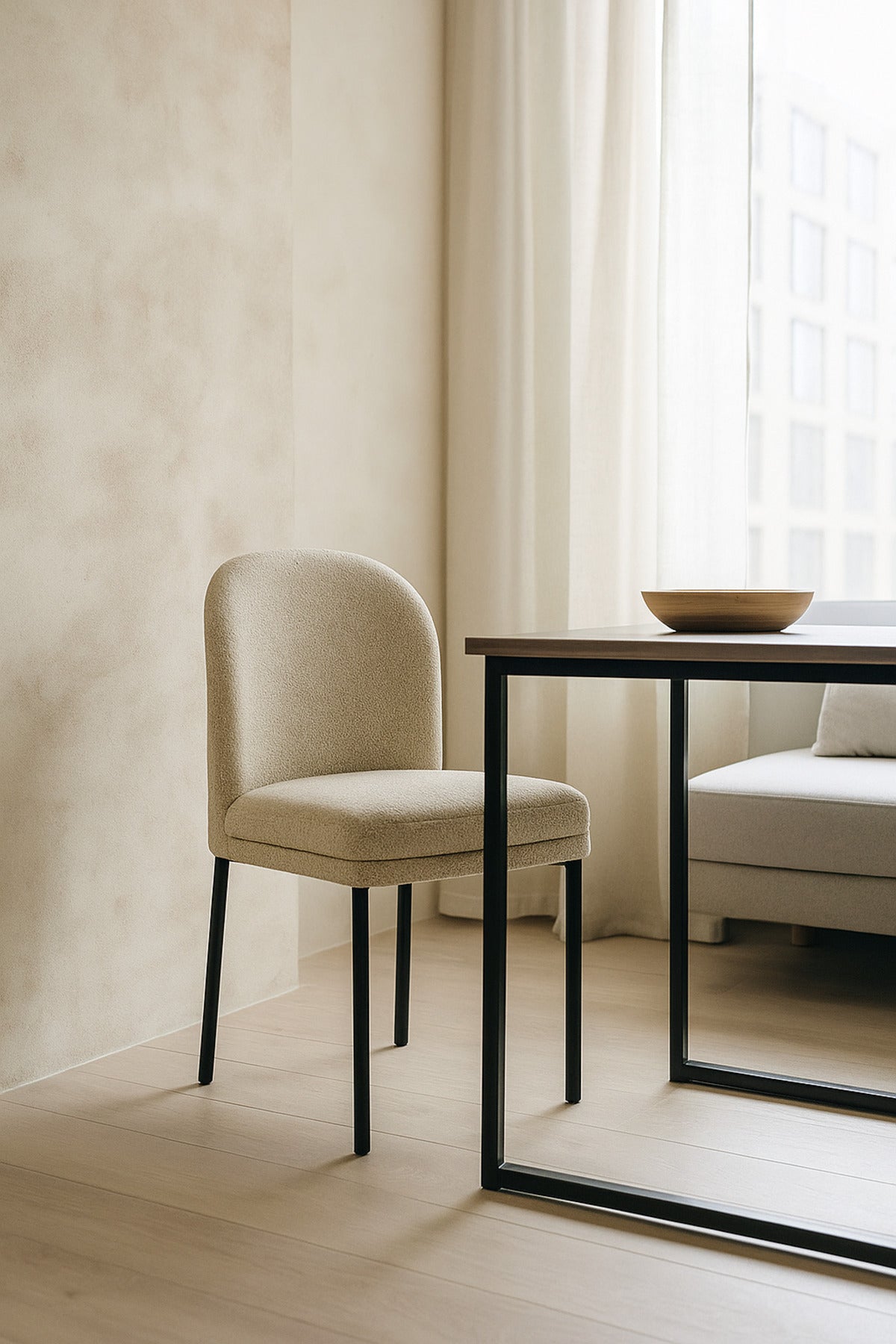 Beige Fabric Dining Chair Ð Modern Upholstered Chair with Black Metal Legs for Dining Room & Office