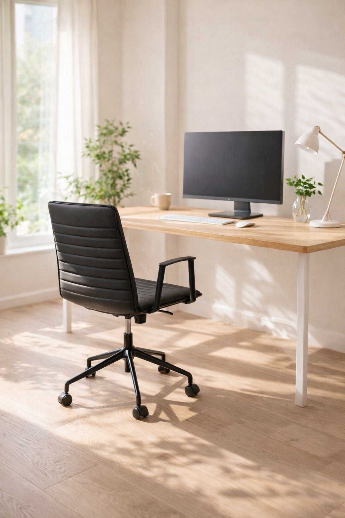 Orange Office Chair with Wheels √ê Modern Ergonomic Computer Chair with Armrests