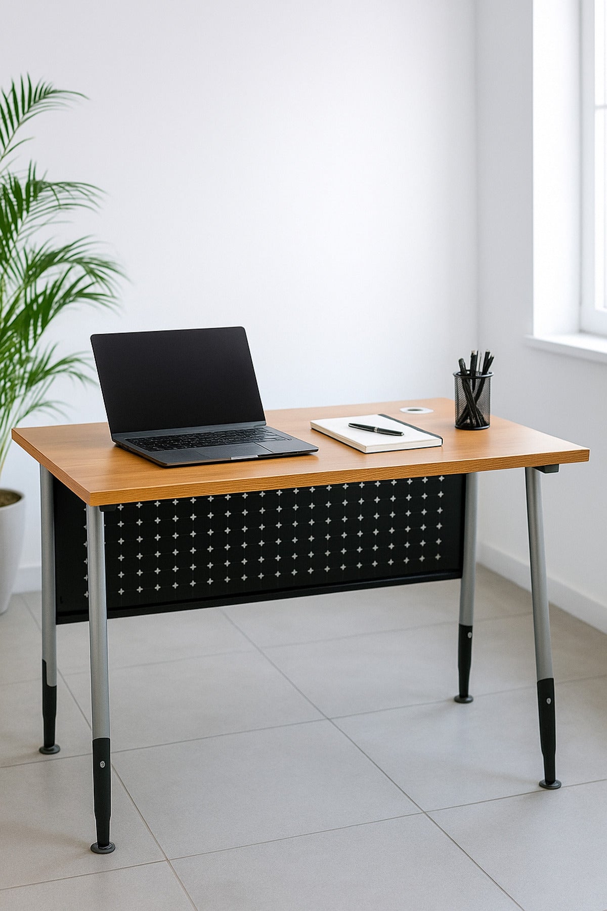 Light Wood Office Desk 120_60_75 cm Ð Modern Workstation Table with Metal Frame and Cable Grommet