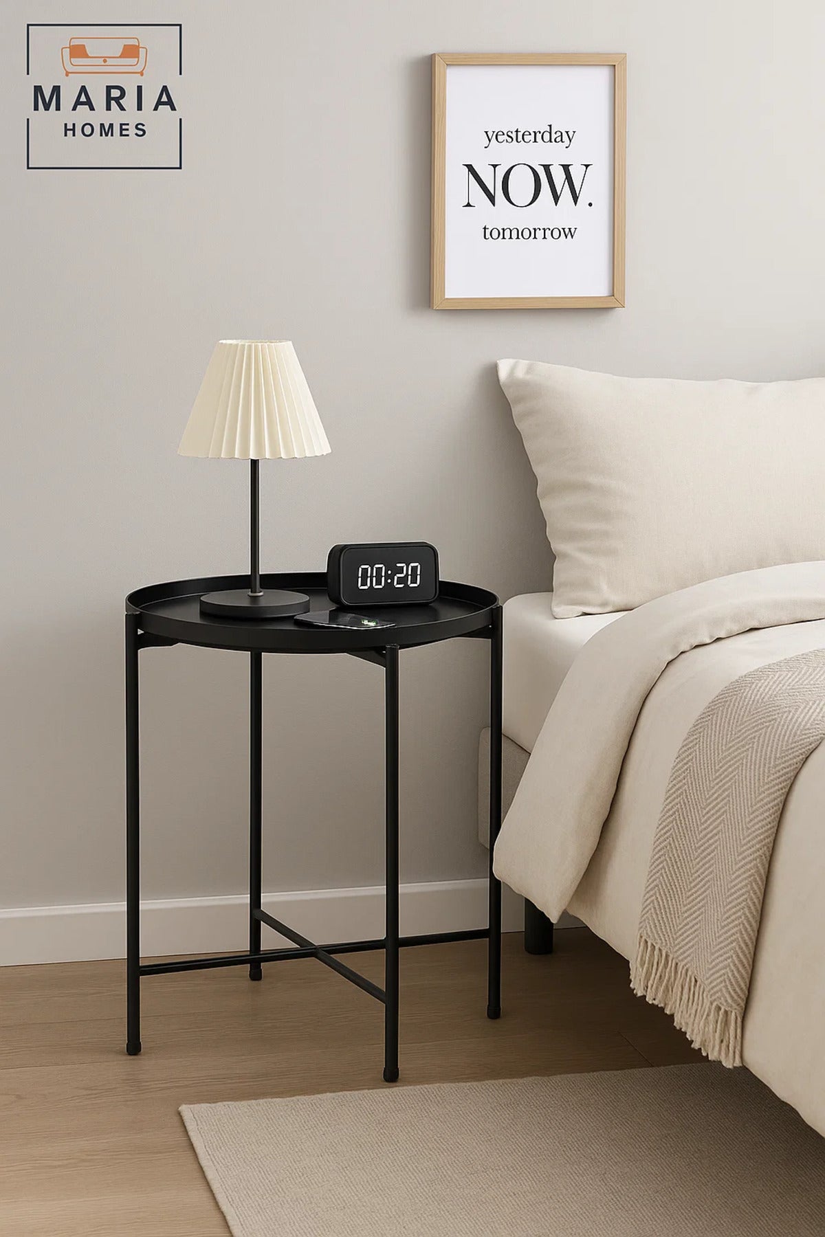 Modern Black Metal Round Table Ð Minimalist Pedestal Base Design