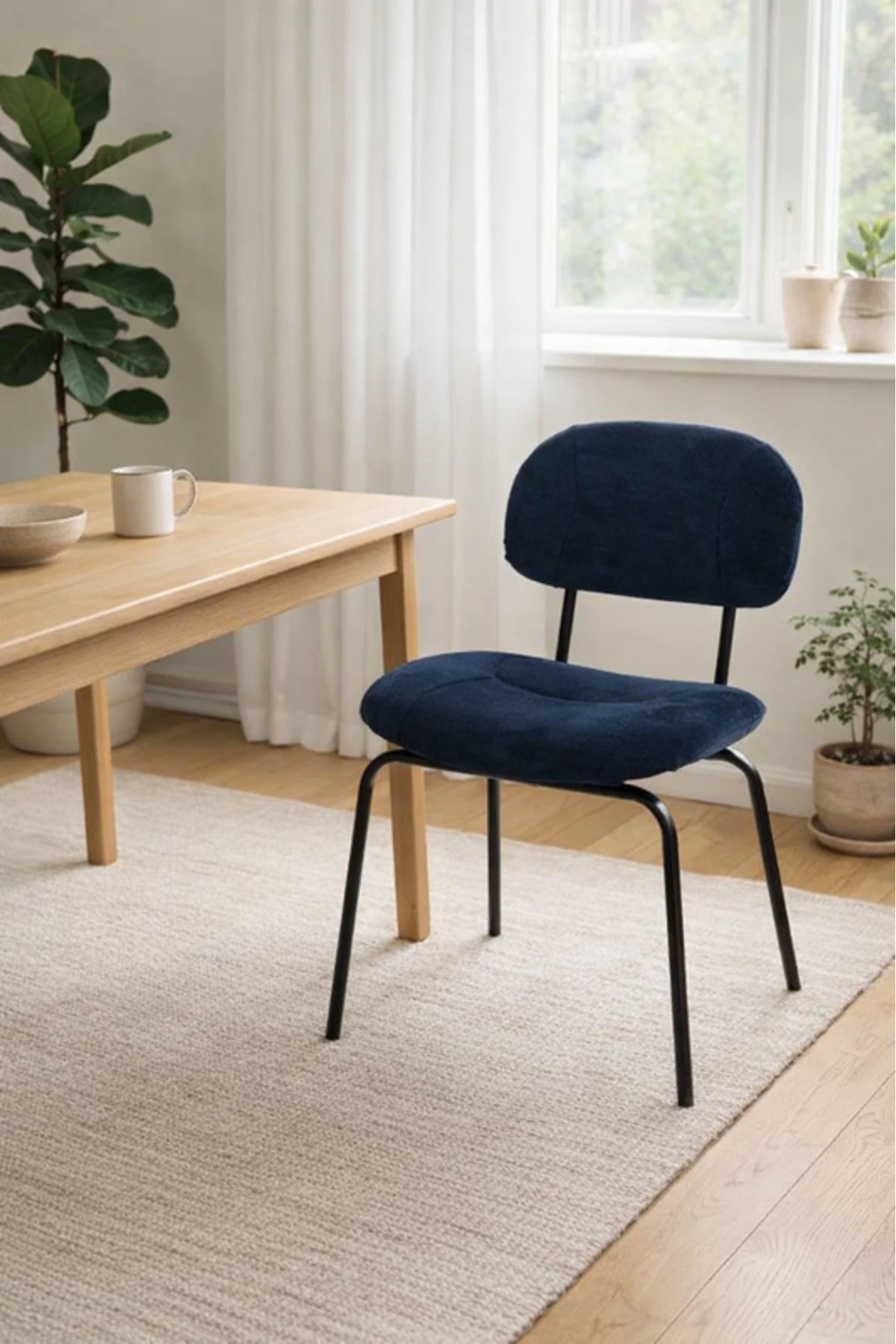 Modern Blue Velvet Dining Chair with Black Metal Legs Comfortable Dining Room Chair
