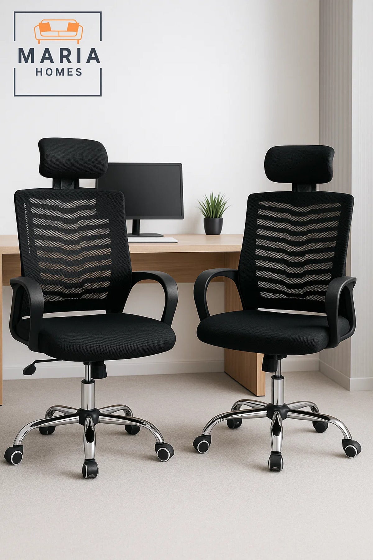 Black Mesh Office Chair with Headrest and Curved Armrests Ð Breathable and Ergonomic Seating