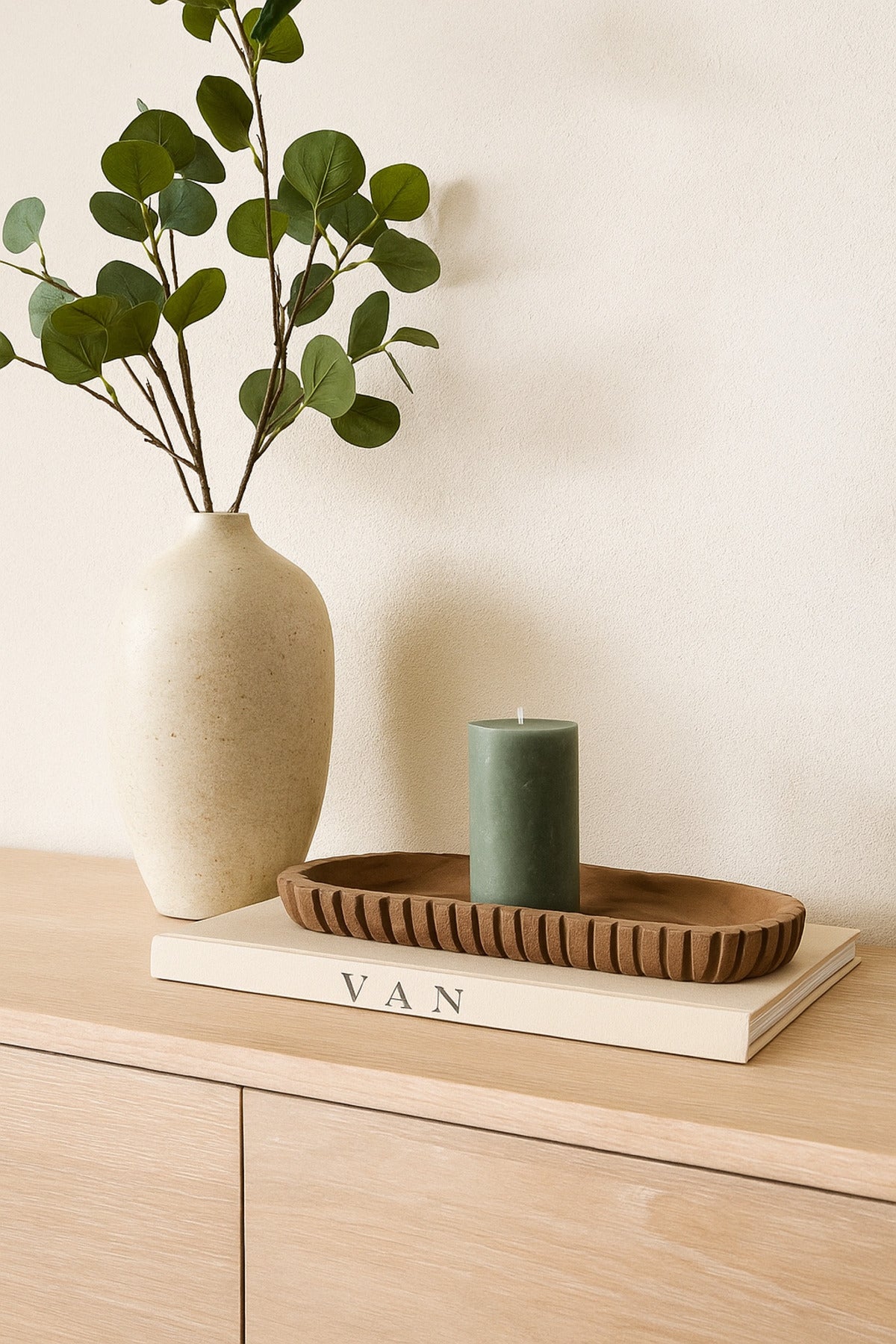 Walnut Wooden Ribbed Decorative Tray Ð Modern Long Table Centerpiece
