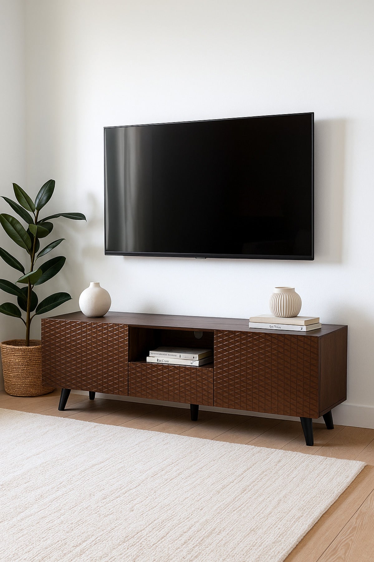 Brown Wooden TV Stand 160_40_61 cm Ð Modern Textured Design TV Unit with Storage Cabinets