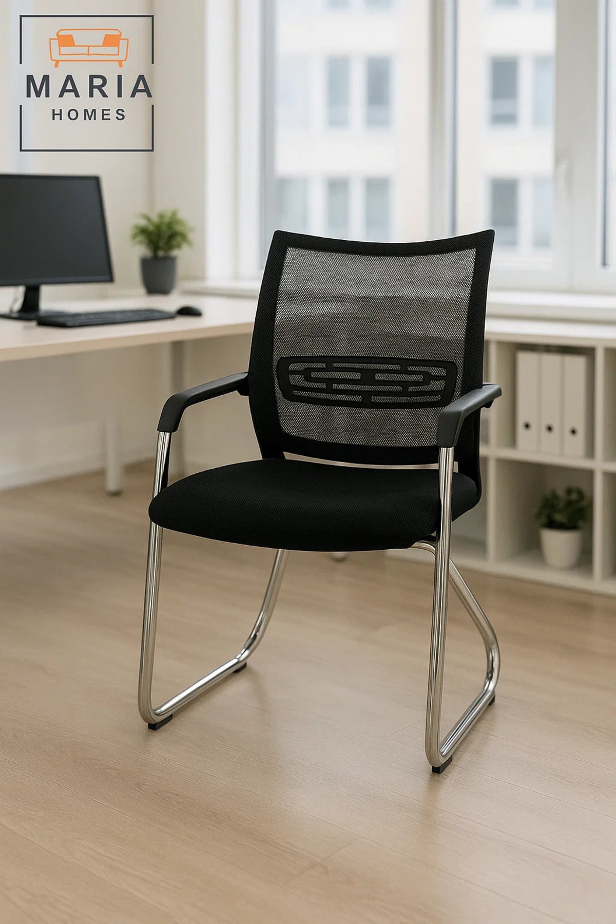 Black Mesh Office Visitor Chair with Chrome Frame Ð Ergonomic & Breathable Design