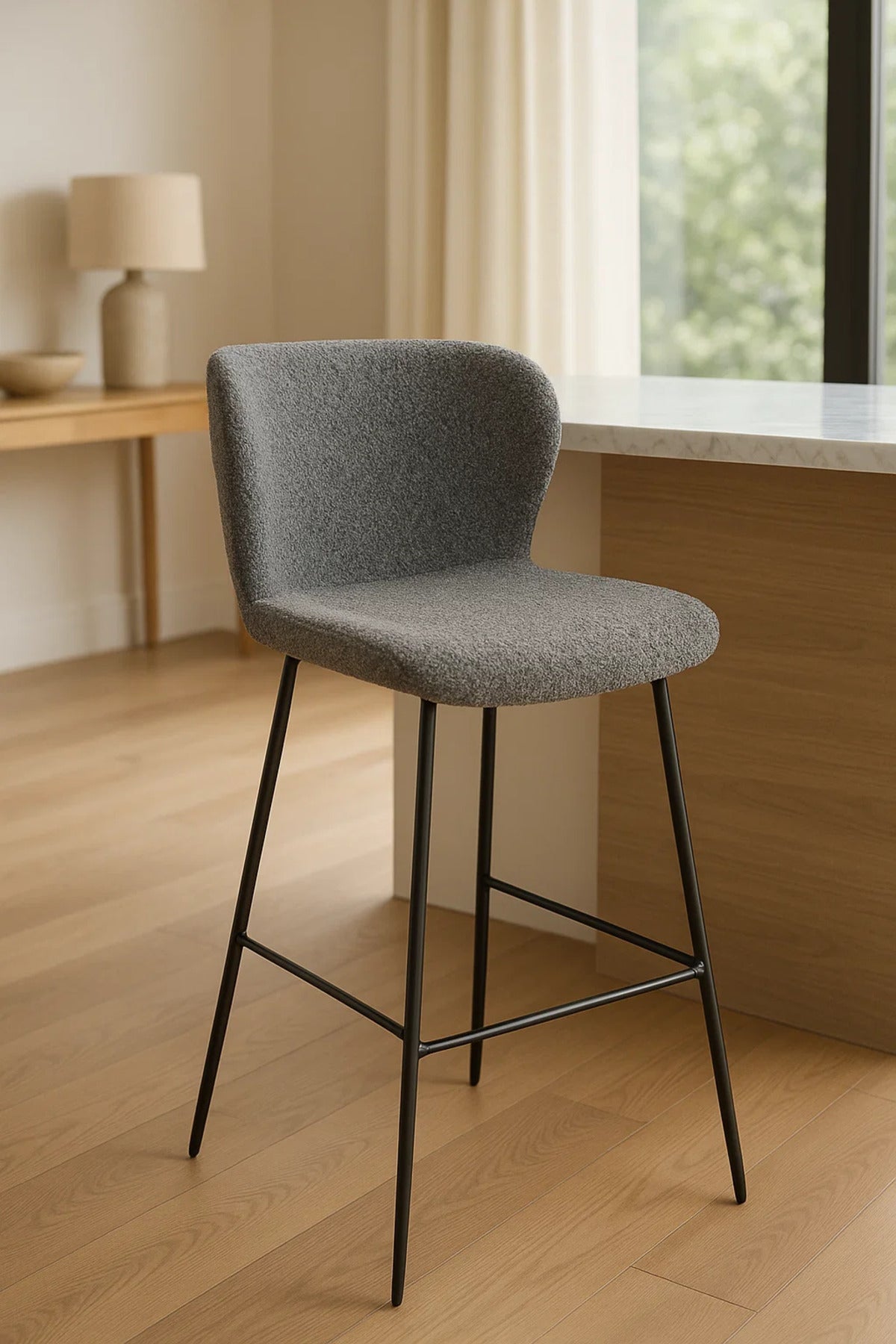 Modern Upholstered Bar Stool with Backrest and Black Metal Legs Ð Grey Fabric Finish