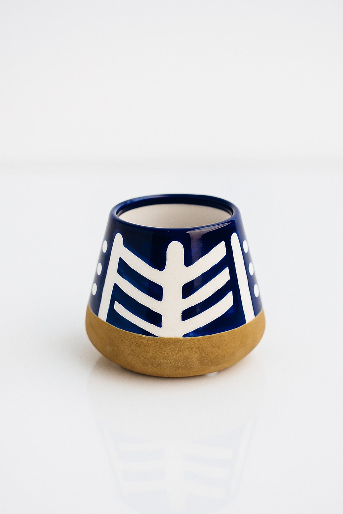 Dark Blue and White Ceramic Planter Ð Modern Geometric Decorative Pot