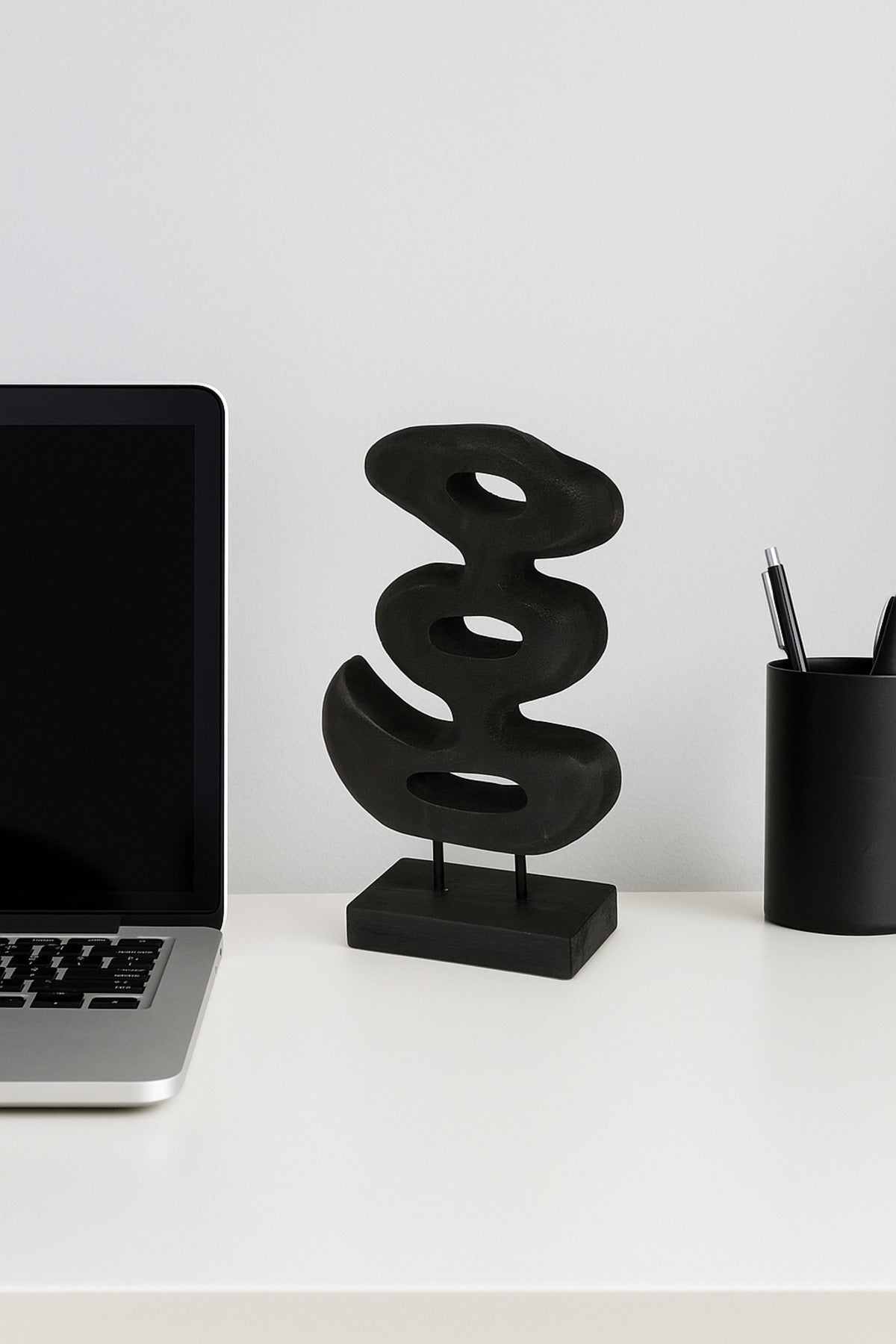 Black Wooden Elongated Decorative Bowl Ð Modern Table Centerpiece
