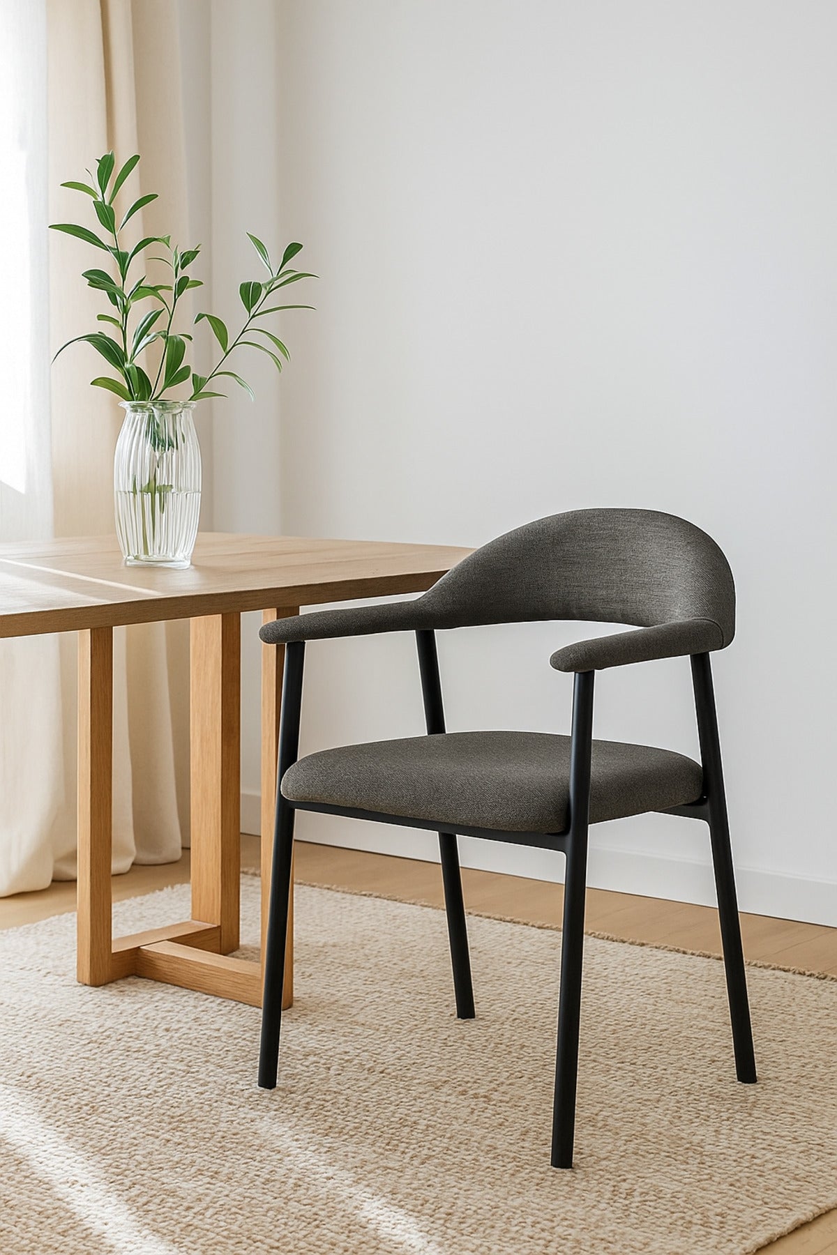 Grey Fabric Dining Chair Ð Modern Minimalist Armchair with Black Metal Legs for Dining Room & Office