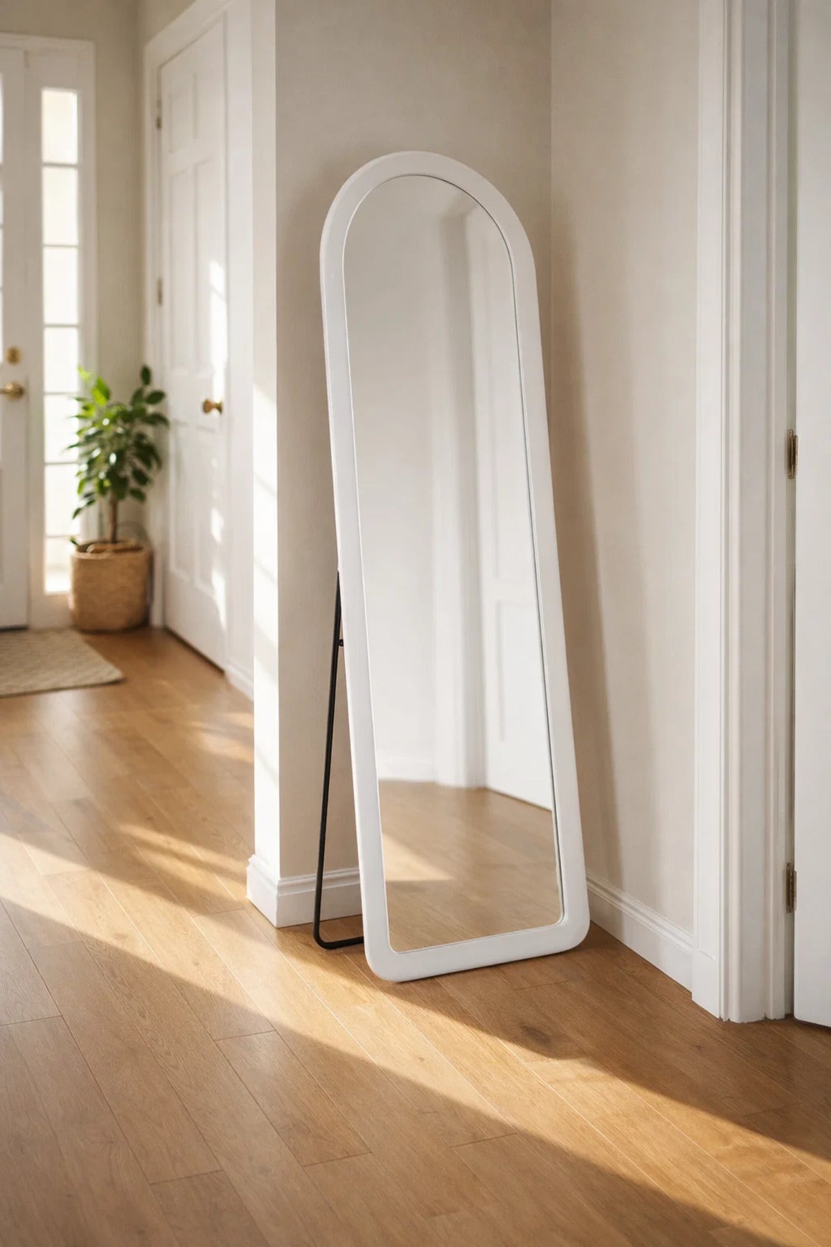 Modern White Arched Standing Mirror Full Length Floor Design 160x60cm for Bedroom Furniture