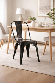 Modern Black Metal Chair Ð Stylish and Durable Dining Chair