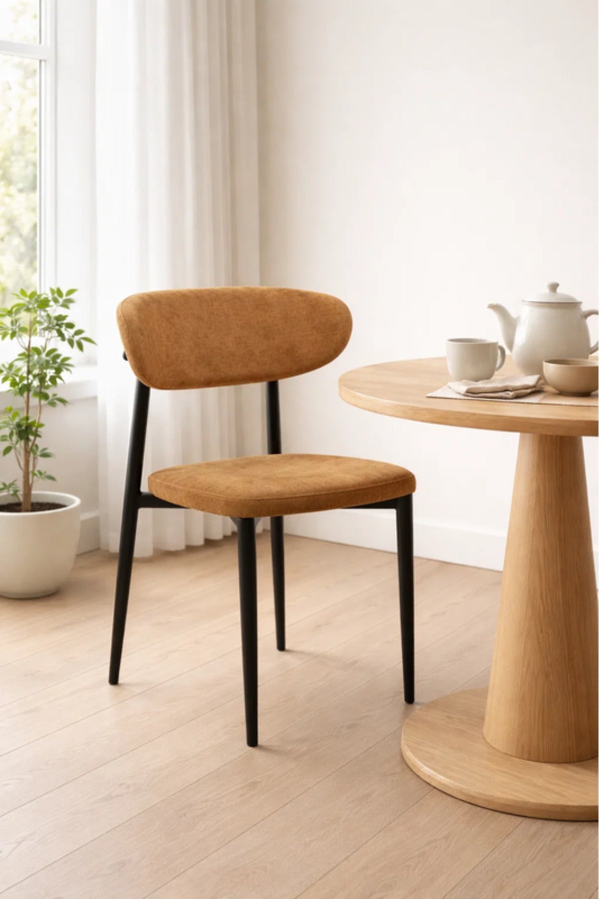 Modern Brown Fabric Dining Chair with Curved Backrest & Solid Wood Legs