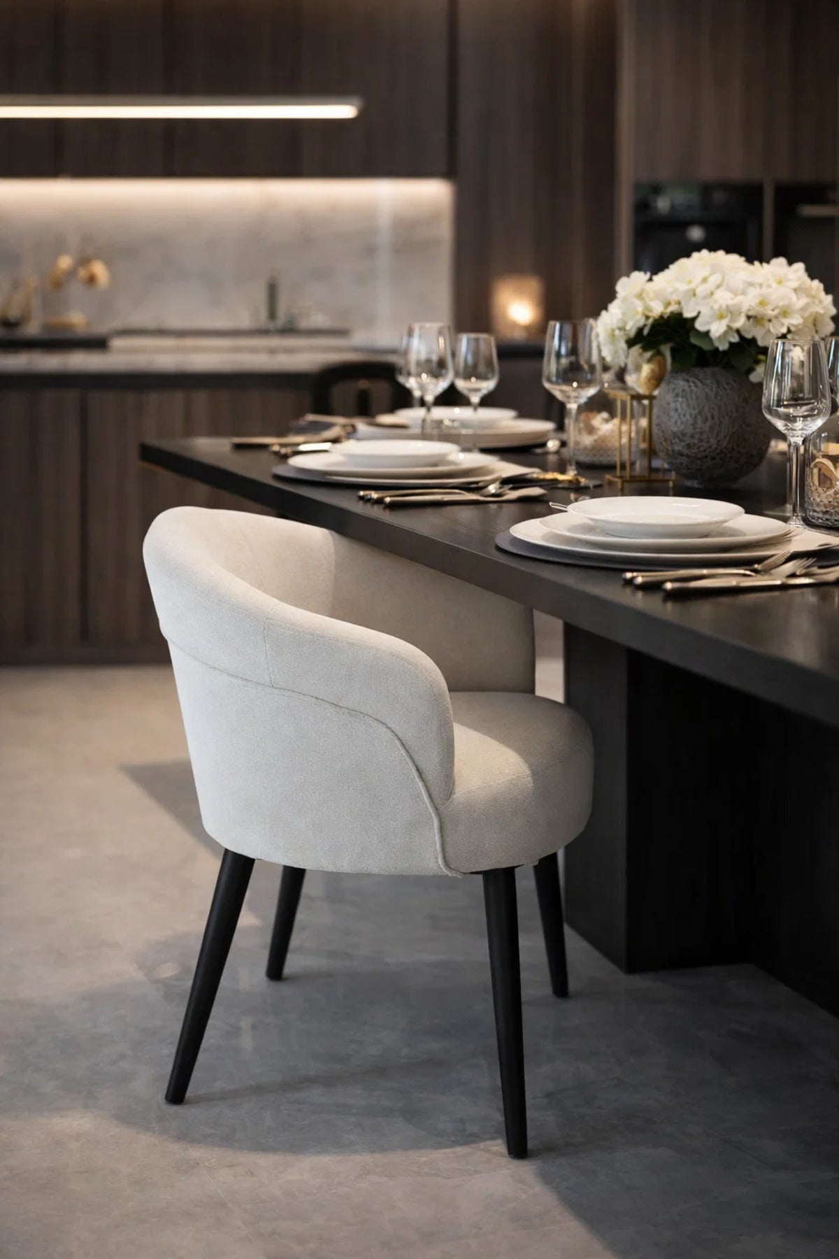 Cream Boucle Fabric Dining Chair with Black Tapered Legs Modern Armchair for Living Room and Kitchen