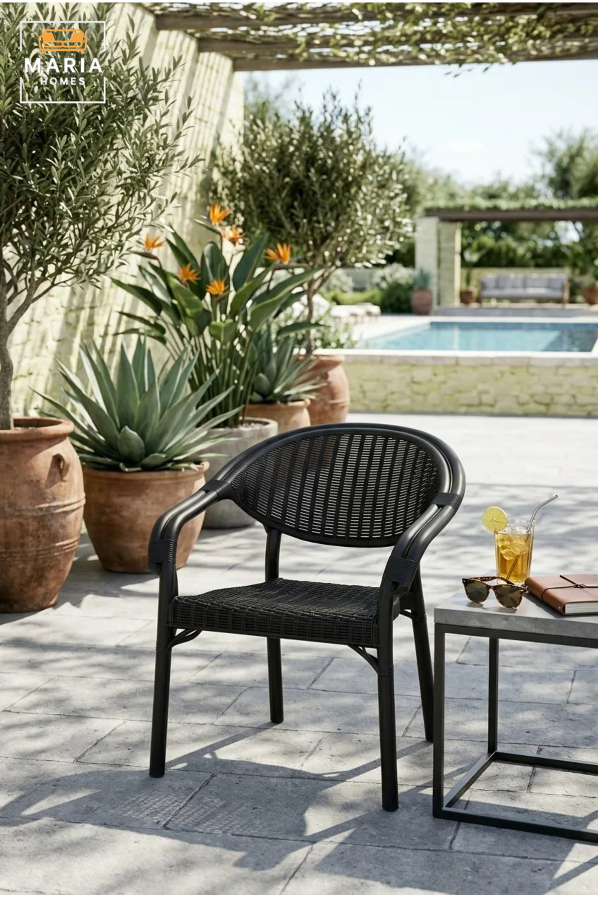 Modern Black Rattan Outdoor Armchair – Woven Patio Dining Chair with Armrests for Garden, Balcony & Café