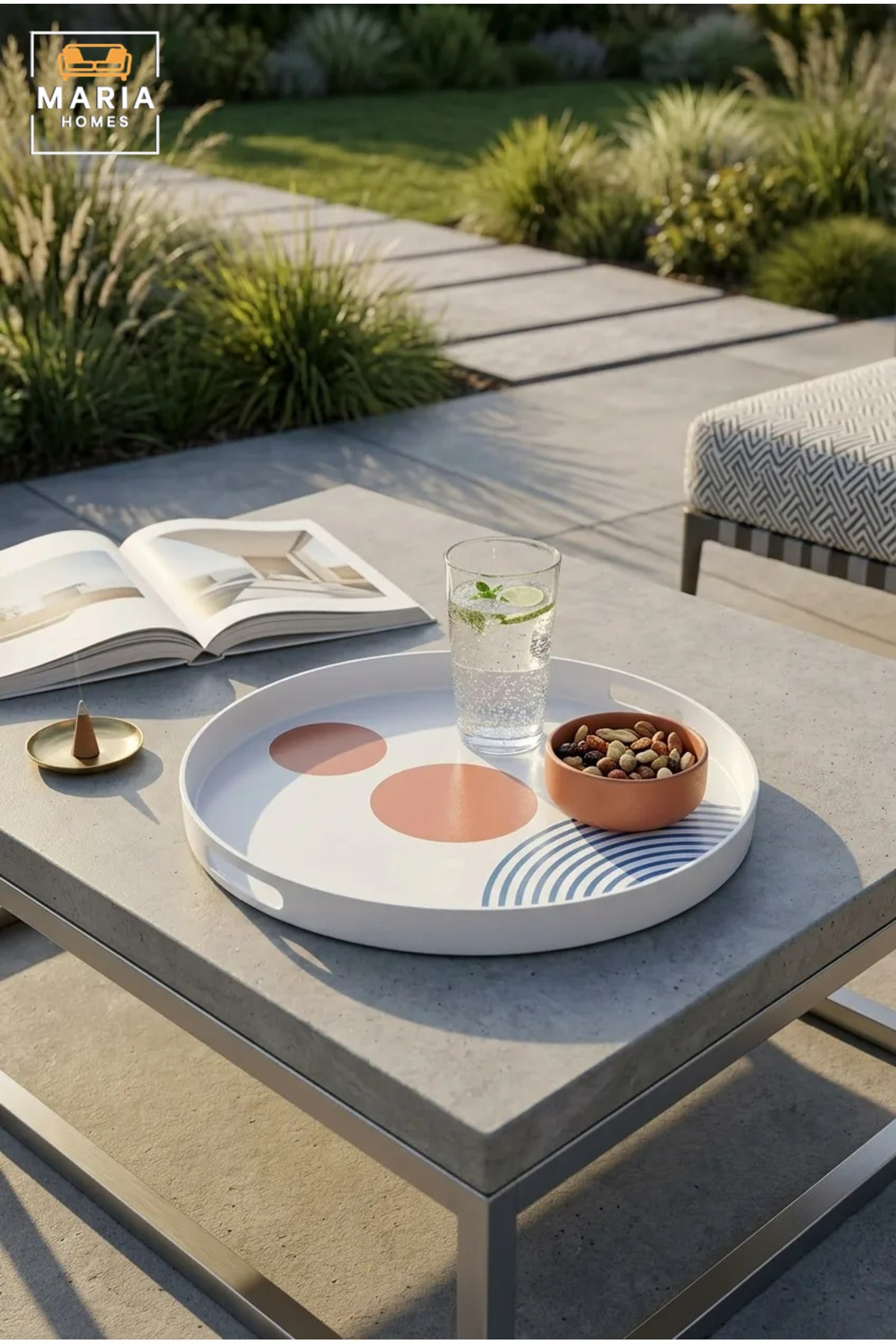 Round Serving Tray with Built-In Handles, Raised Rim and Abstract Pattern, Multipurpose Food and Drinks Tray for Kitchen, Dining, Café and Hotel