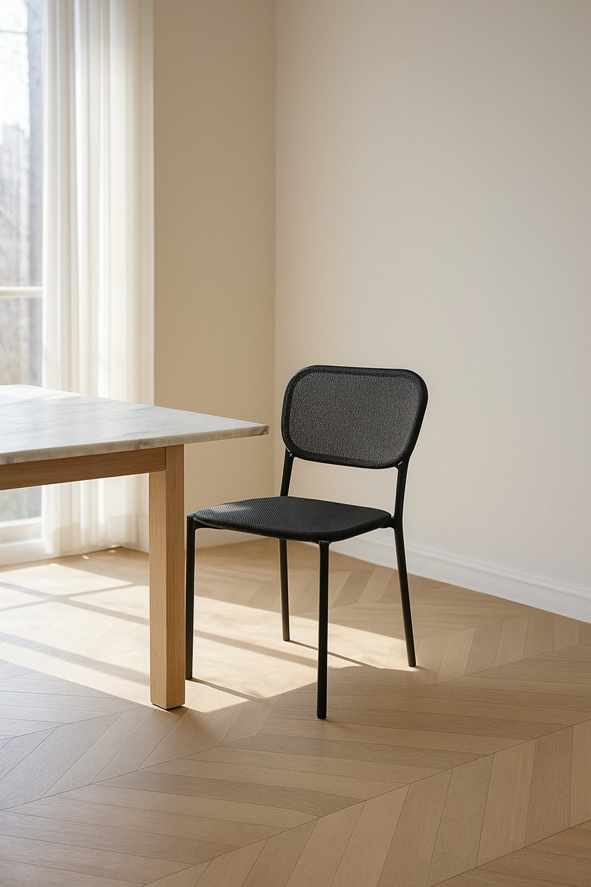 Black Fabric Dining Chair Ð Modern Upholstered Metal Chair for Dining Room, Office & CafŽ