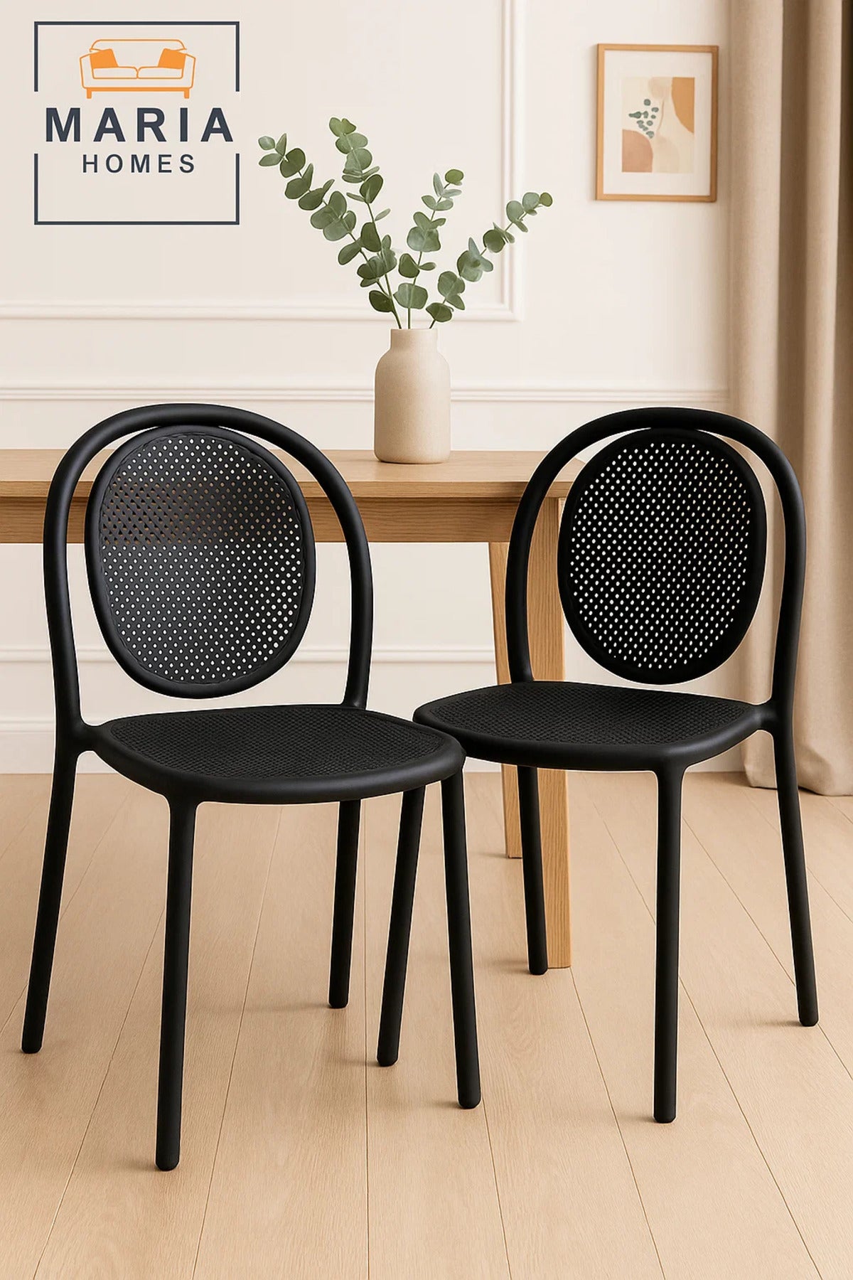 Black Modern Plastic Chair with Ventilated Back Ð Indoor & Outdoor Use