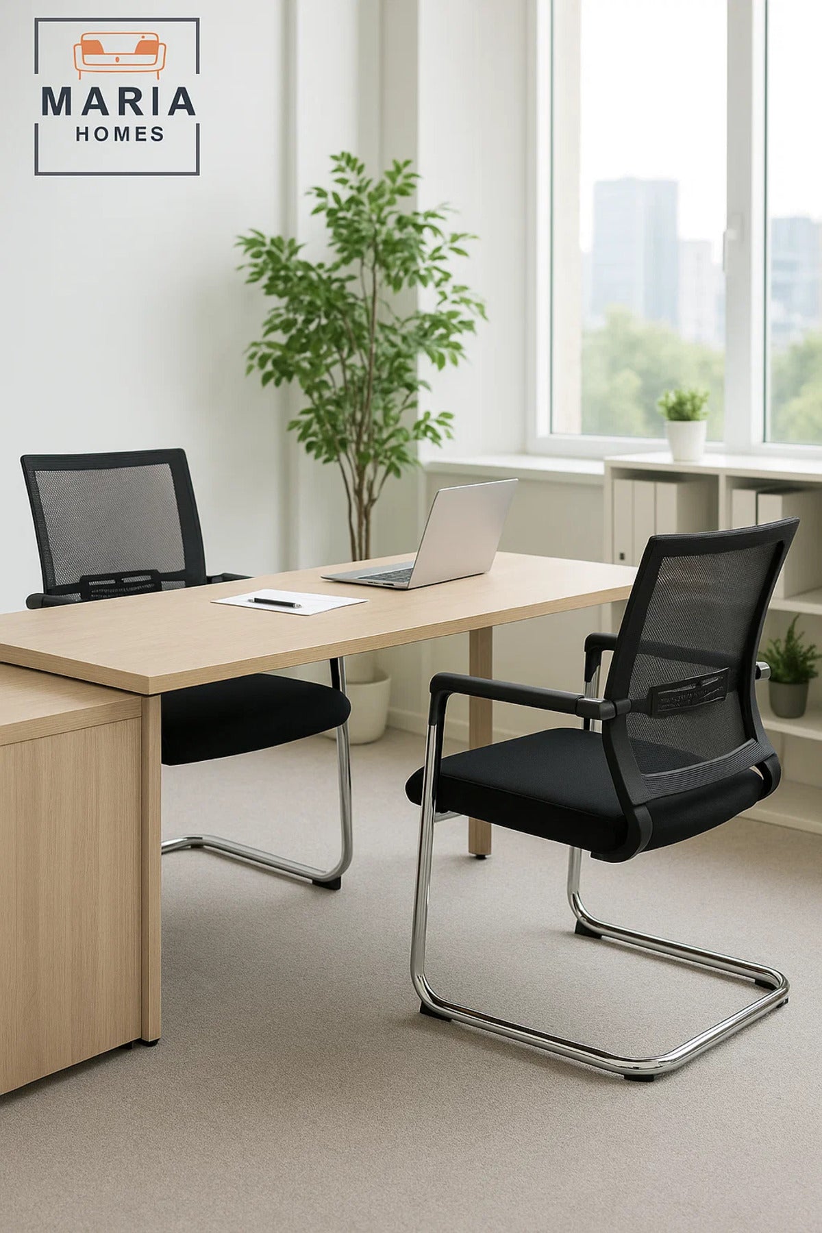 Black Mesh Chair with Chrome Base and Armrests Ð Breathable Office Guest Seating