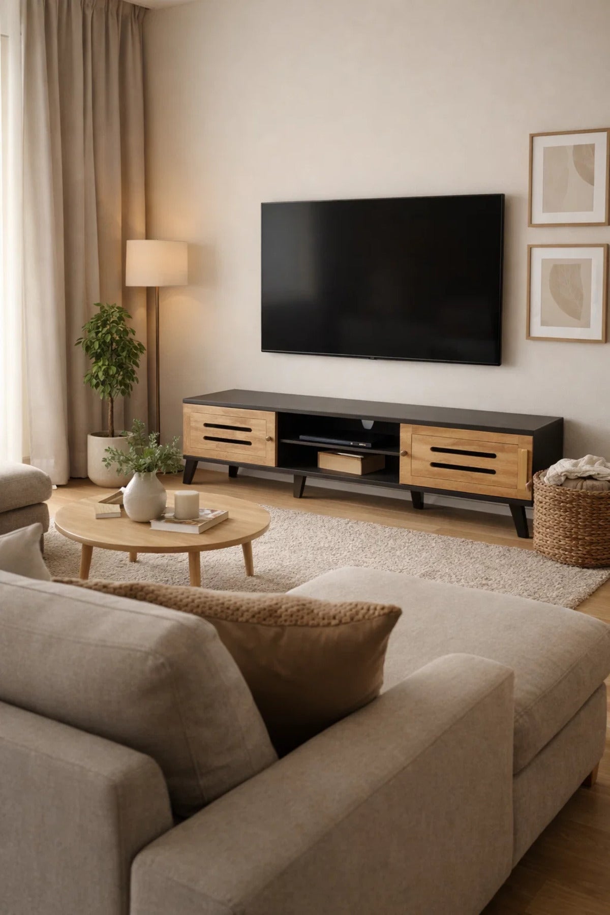 Modern Wooden TV Stand Black with Oak Front Panels 160 x 40 x 43 cm
