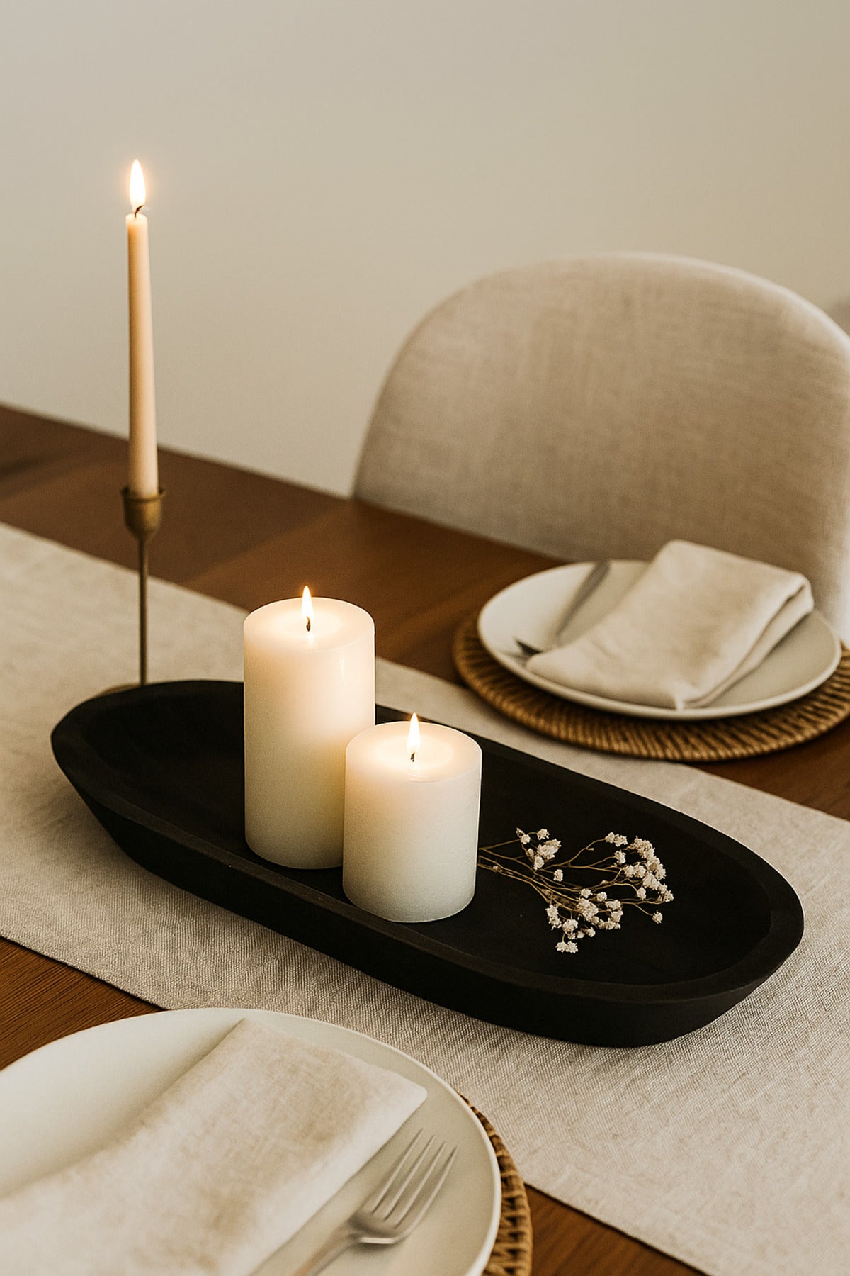 Black Wooden Elongated Decorative Tray Ð Modern Table Centerpiece