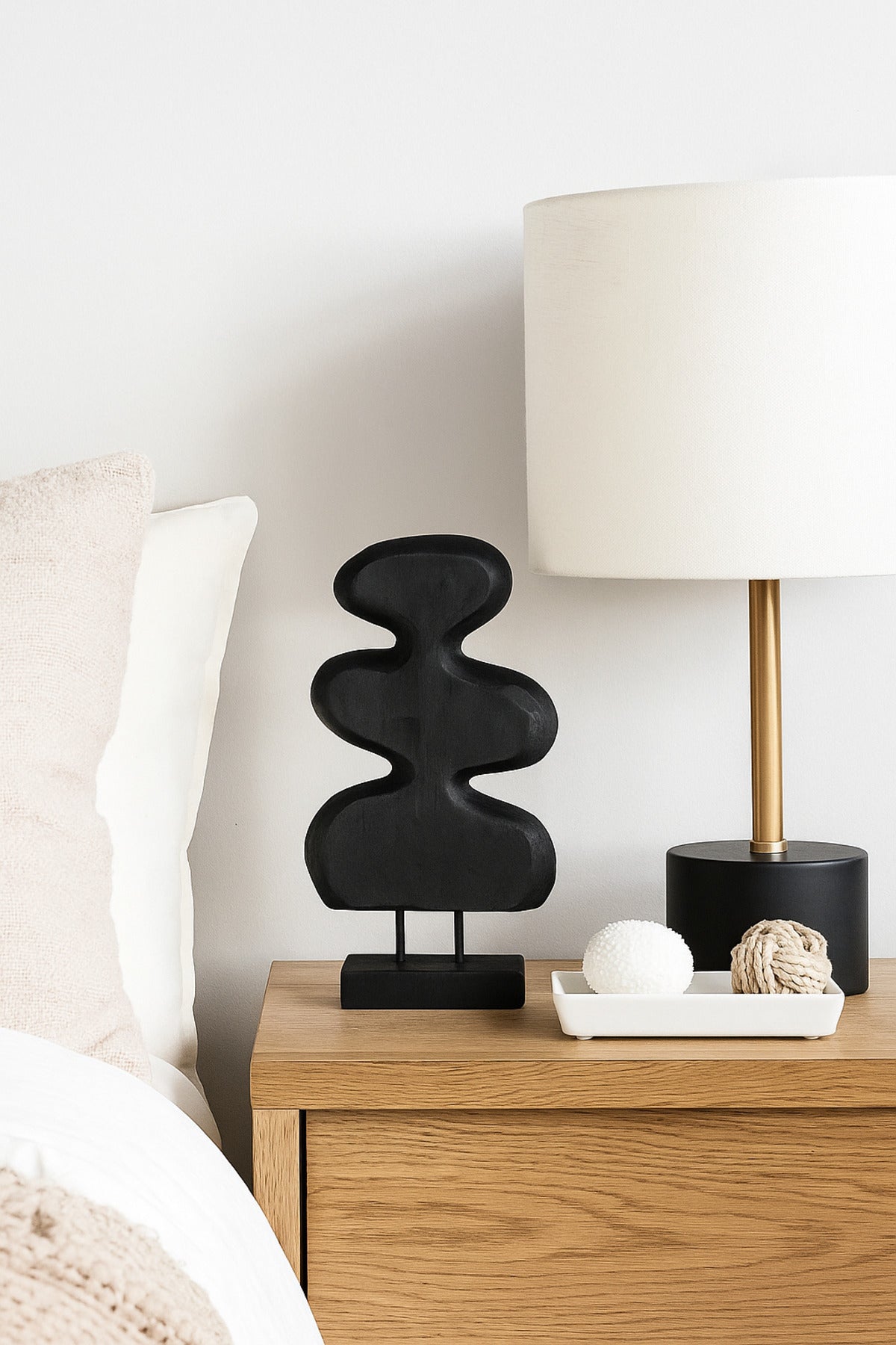Black Wooden Abstract Decorative Sculpture on Stand Ð Modern Artistic Accent