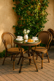 Round Rattan Coffee Table Ð Brown Outdoor & Indoor Table with Glass Top