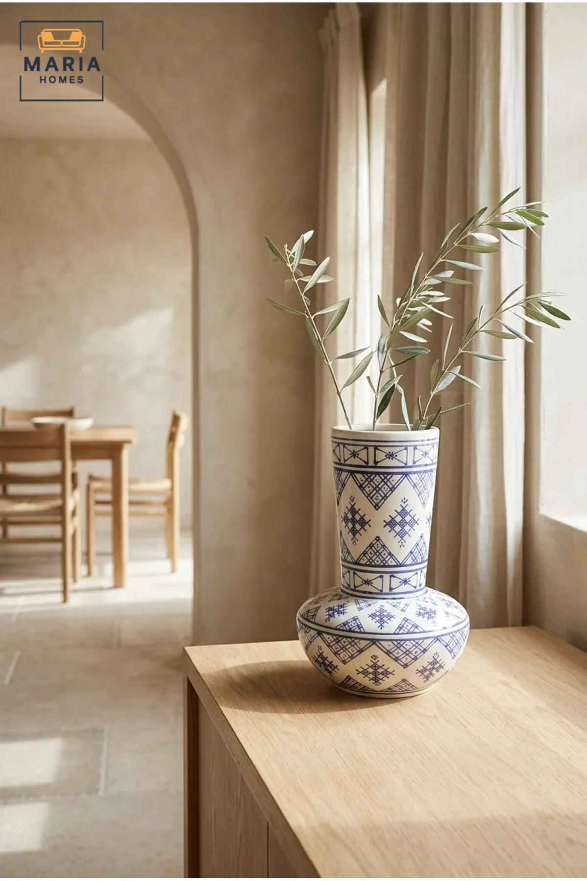 Blue and White Patterned Decorative Vase, Modern Ceramic Flower Holder with Rounded Base for Living Room, Bedroom, Office, Shelf and Table Décor